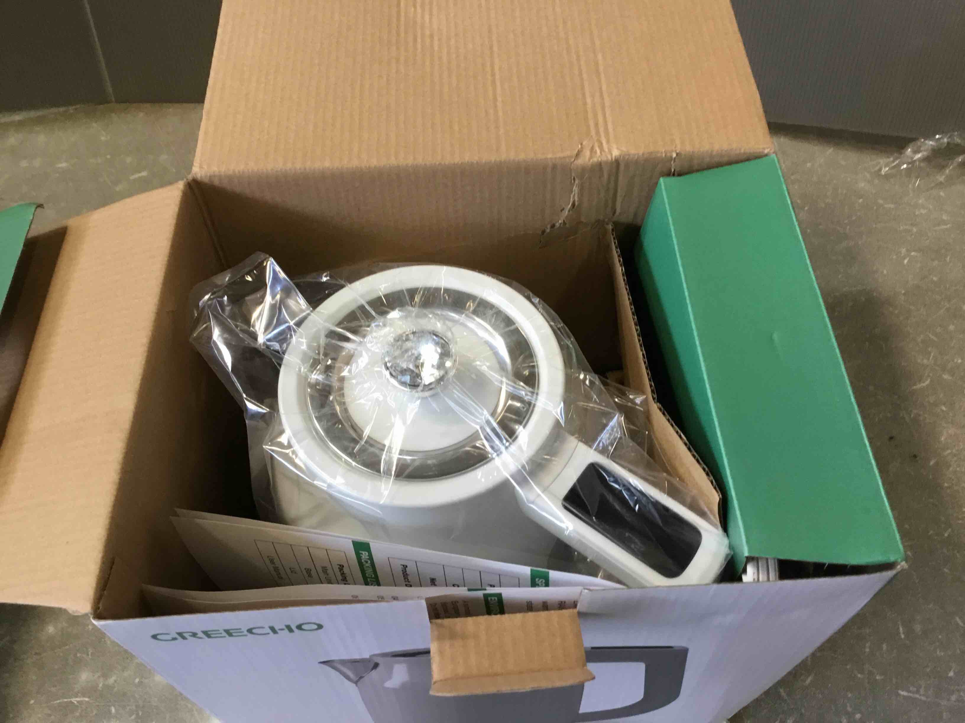 https://s3.amazonaws.com/lotting-images-prod/bidfta/TEA1950252_1745868646566.jpeg