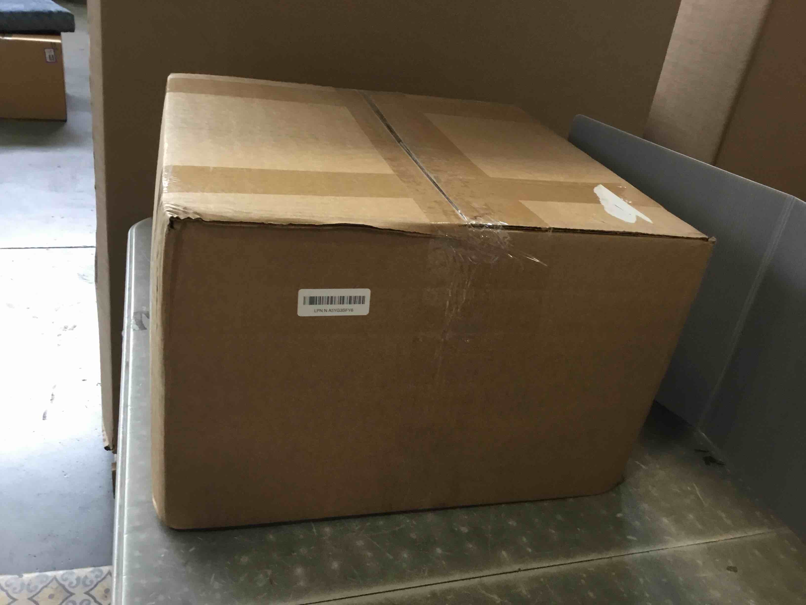 https://s3.amazonaws.com/lotting-images-prod/bidfta/TEA1950864_1746551873234.jpeg
