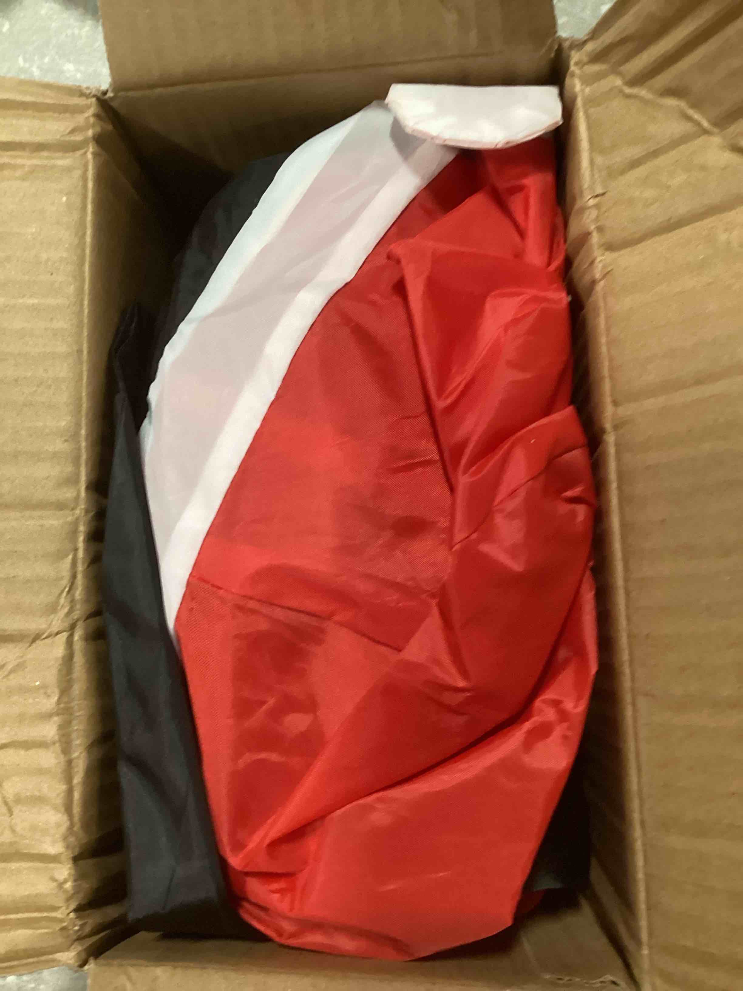 https://s3.amazonaws.com/lotting-images-prod/bidfta/TEA1951030_1743169609544.jpeg