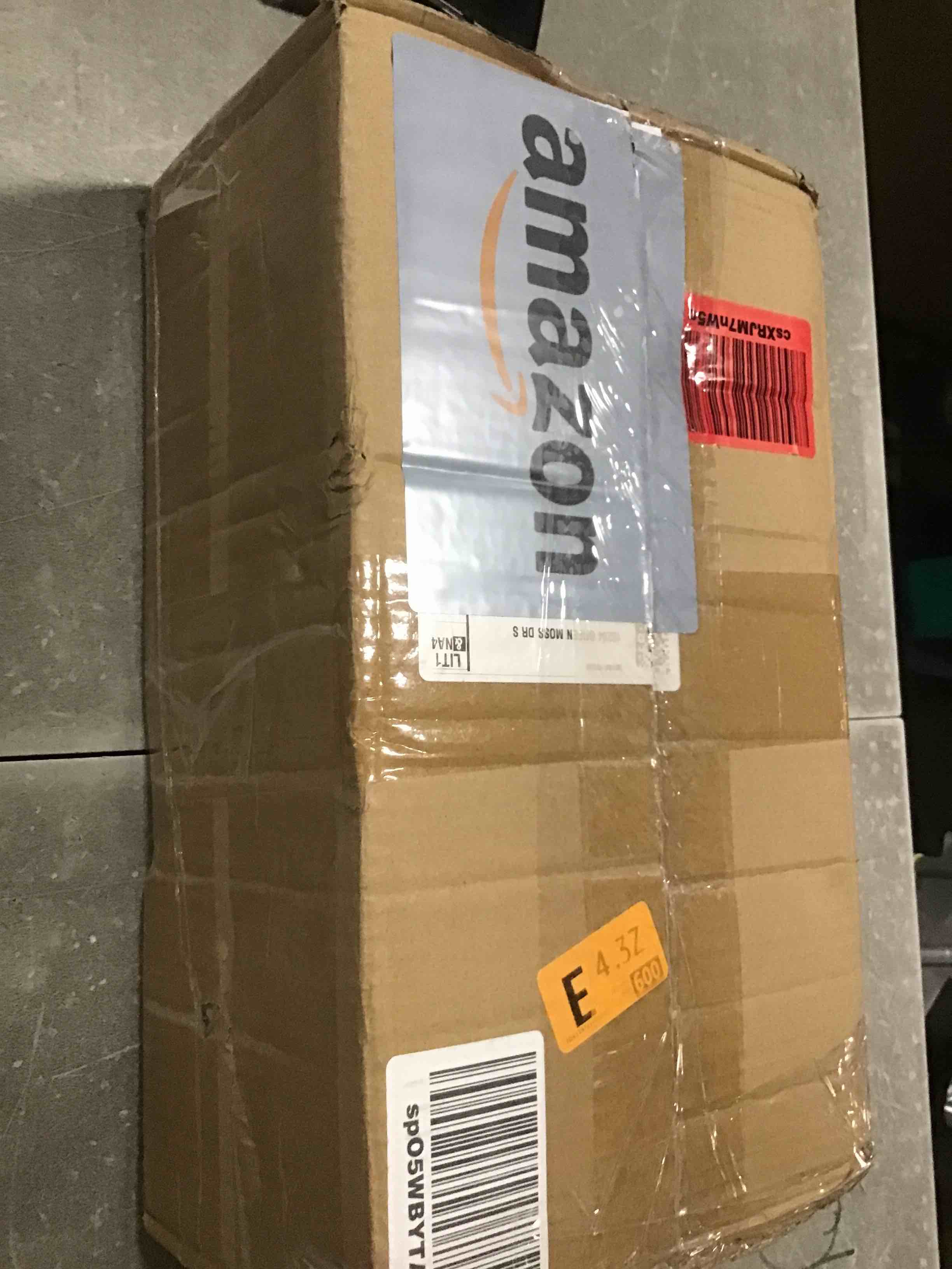 https://s3.amazonaws.com/lotting-images-prod/bidfta/TEA1951567_1743515022127.jpeg