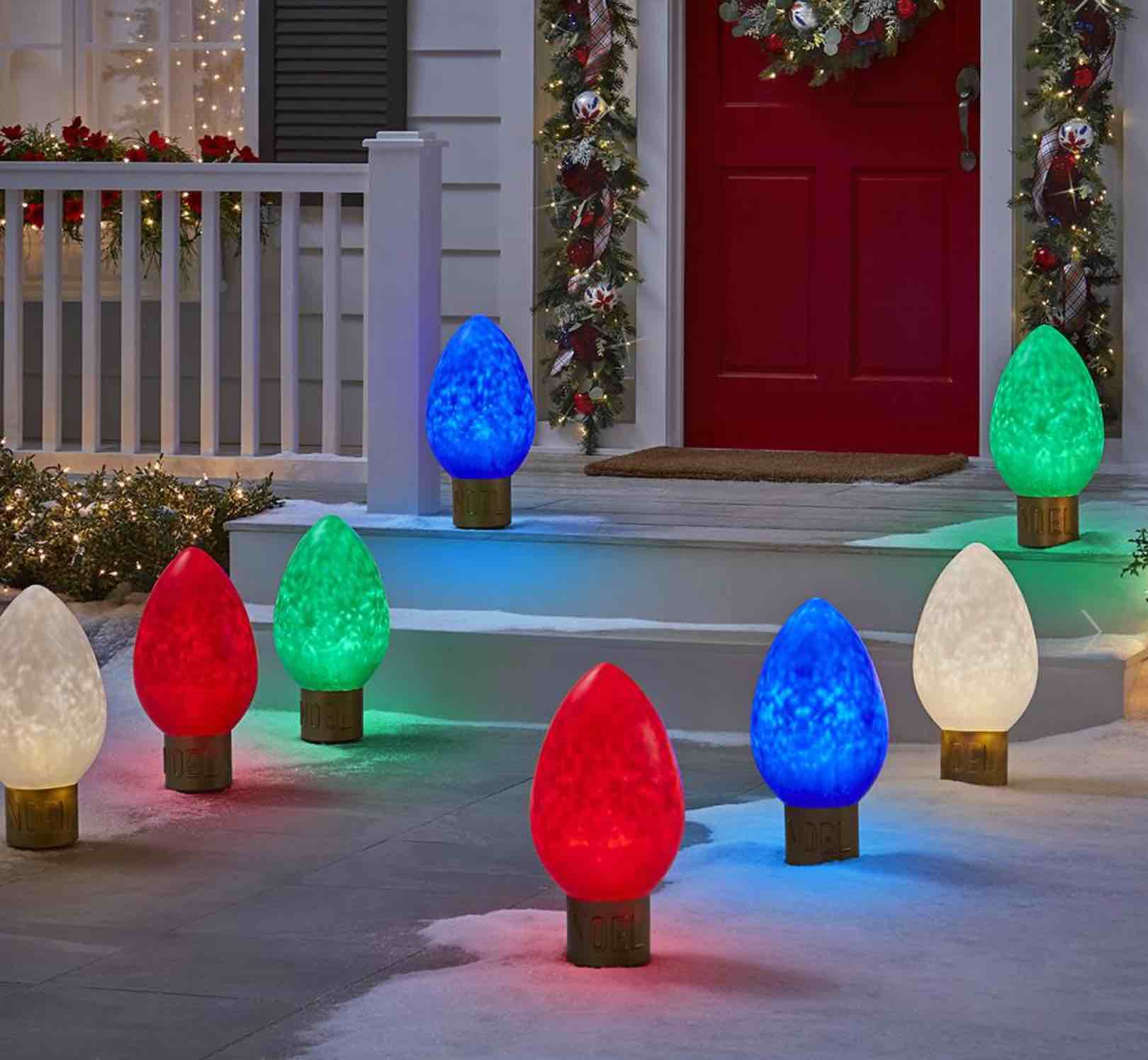 The Giant Classic Christmas Lights 4- Pack