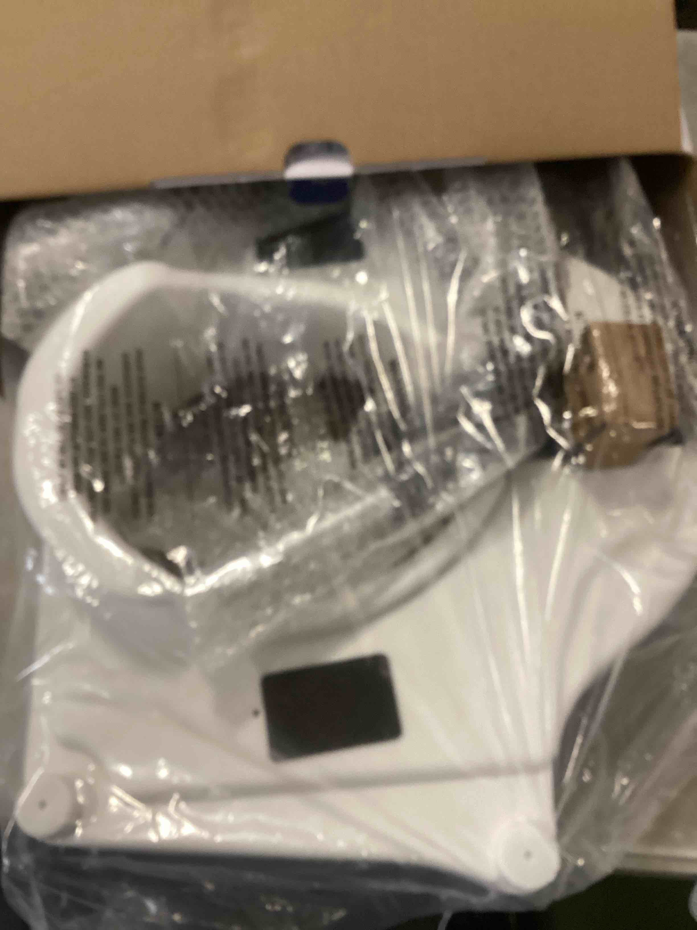 https://s3.amazonaws.com/lotting-images-prod/bidfta/TEA1952525_1744219663237.jpeg