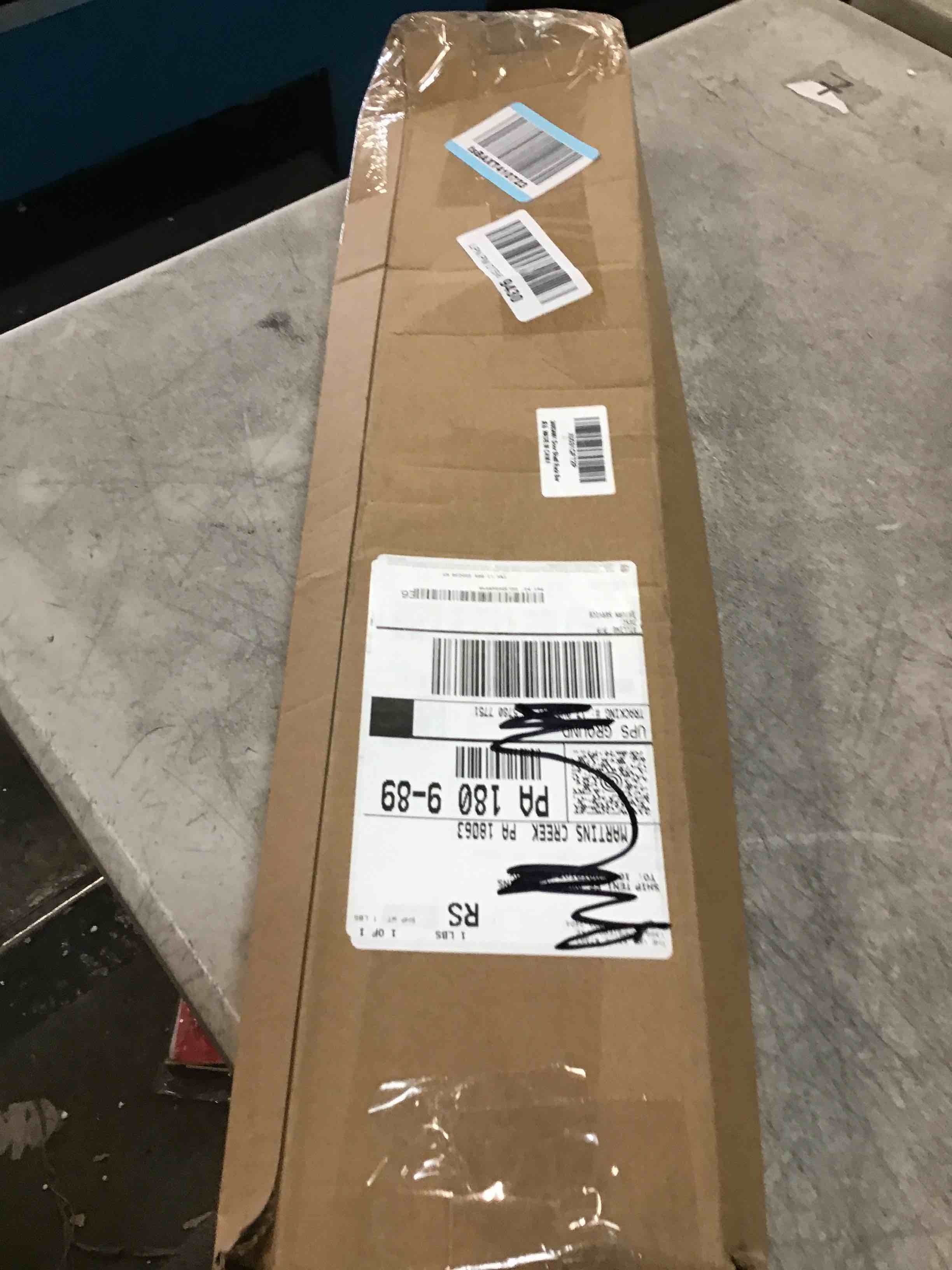 https://s3.amazonaws.com/lotting-images-prod/bidfta/TEA1953012_1744903132232.jpeg