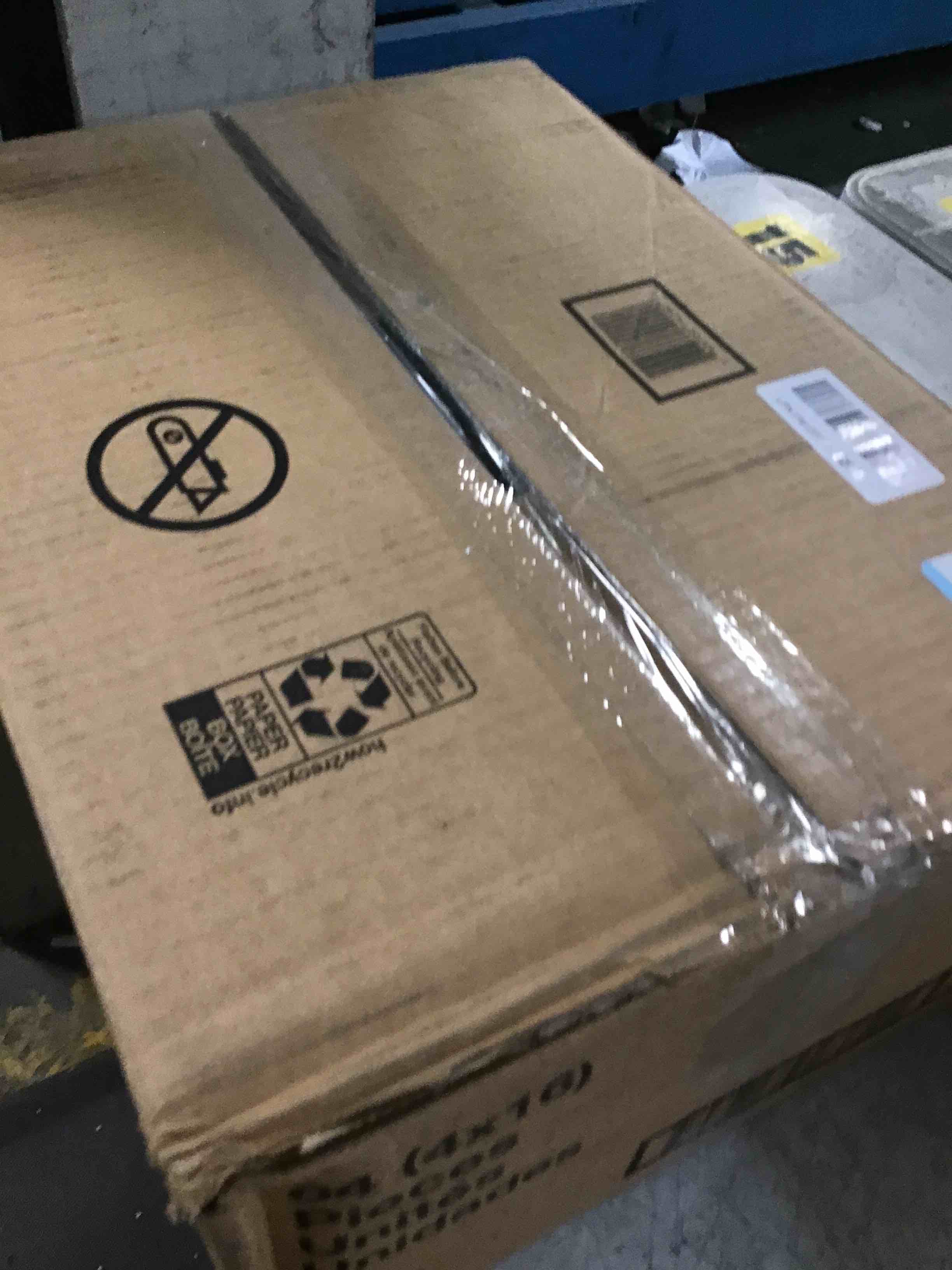 https://s3.amazonaws.com/lotting-images-prod/bidfta/TEA1953404_1745346511124.jpeg