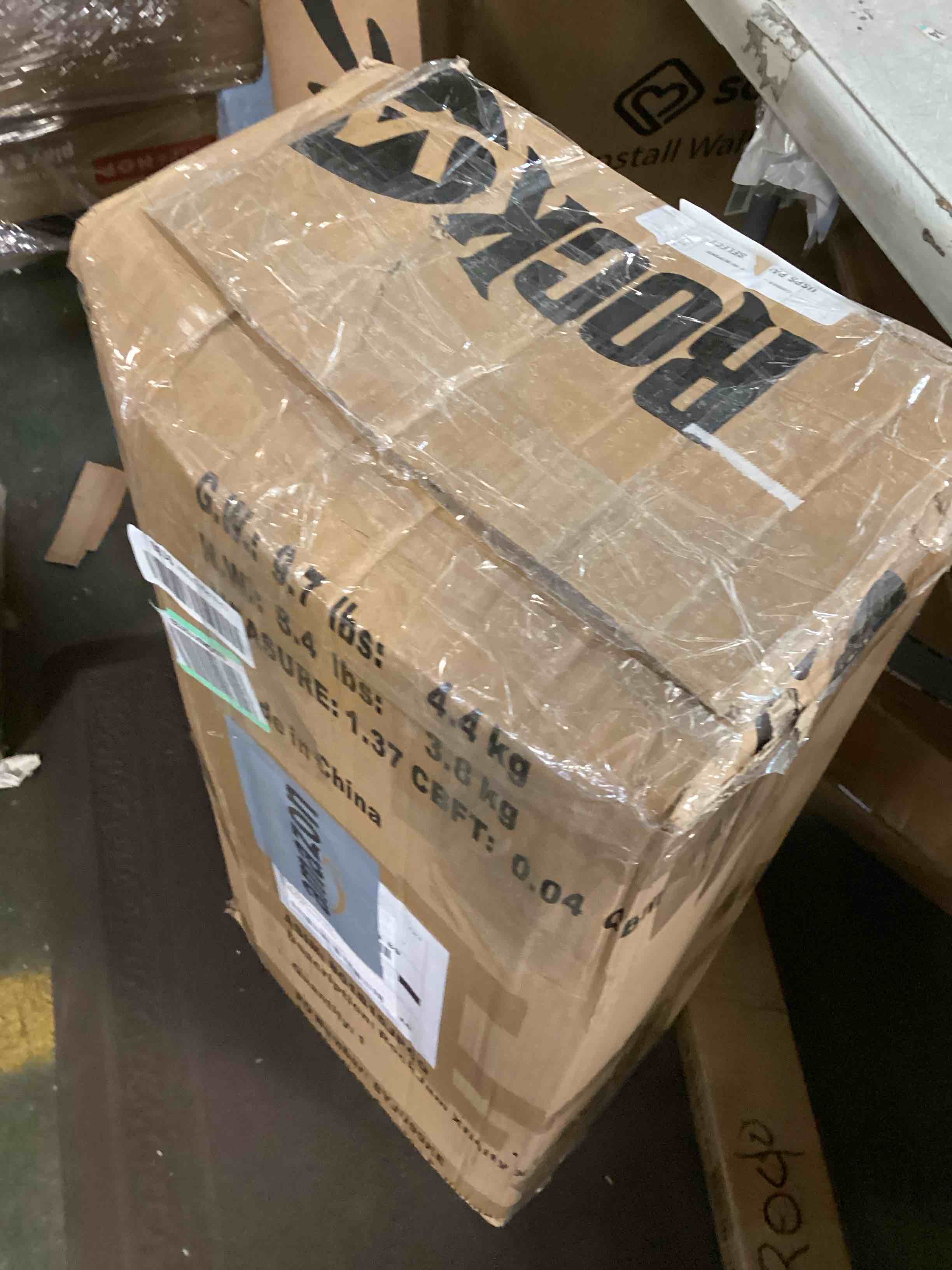 https://s3.amazonaws.com/lotting-images-prod/bidfta/TEA1953629_1745429465715.jpeg