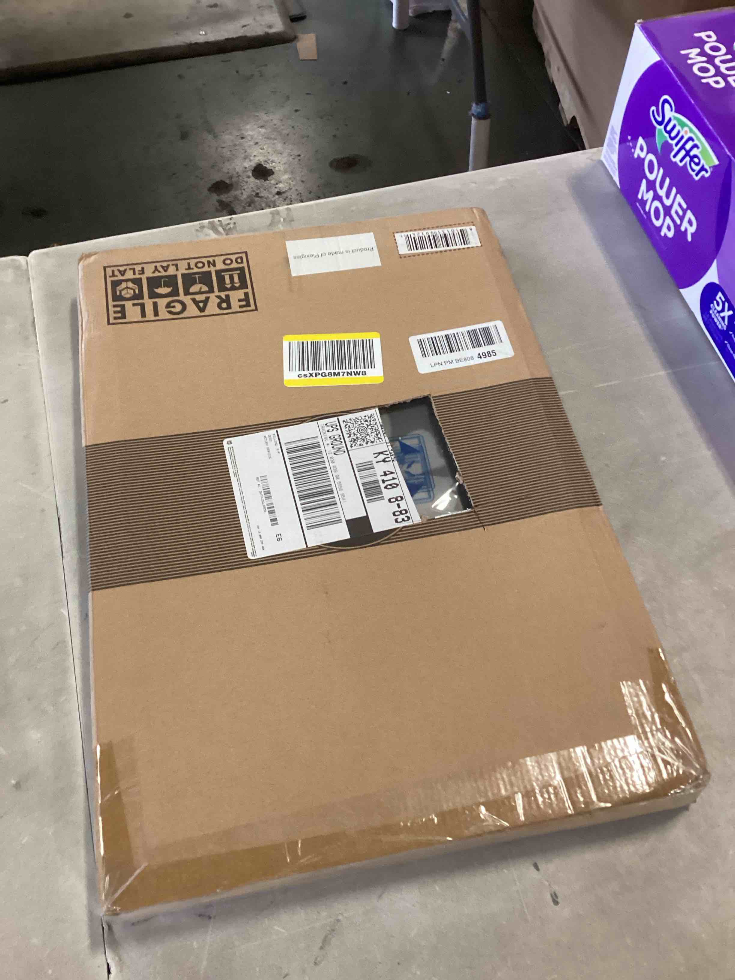 https://s3.amazonaws.com/lotting-images-prod/bidfta/TEA1954180_1743612218431.jpeg