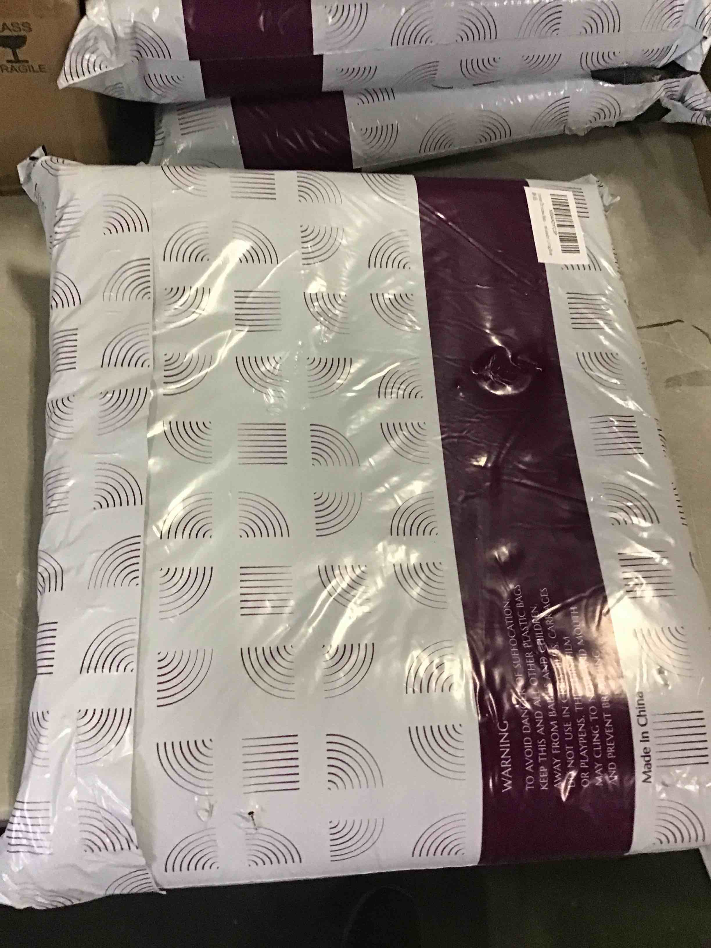 https://s3.amazonaws.com/lotting-images-prod/bidfta/TEA1954374_1743686178475.jpeg