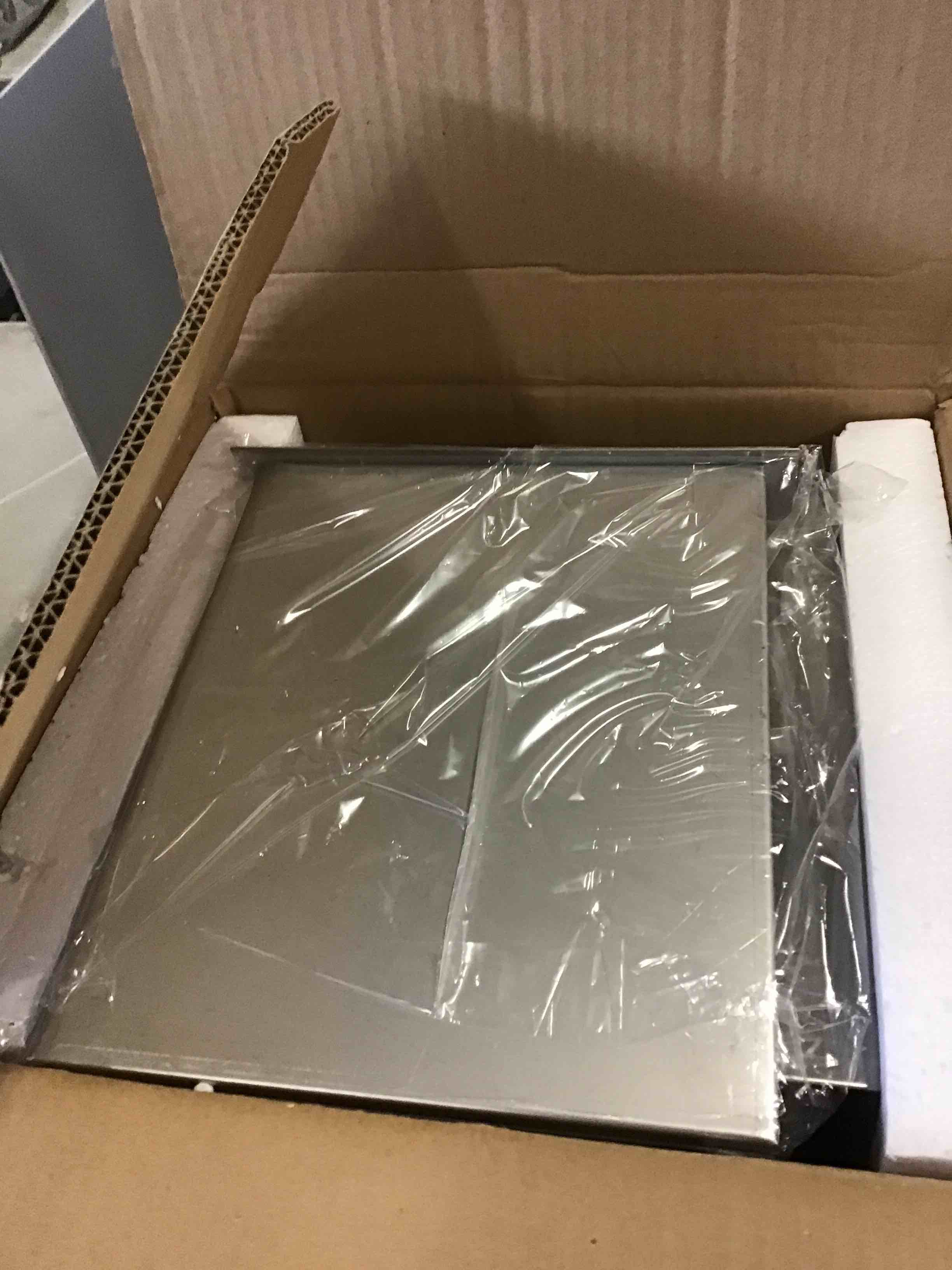 https://s3.amazonaws.com/lotting-images-prod/bidfta/TEA1956633_1744981382606.jpeg