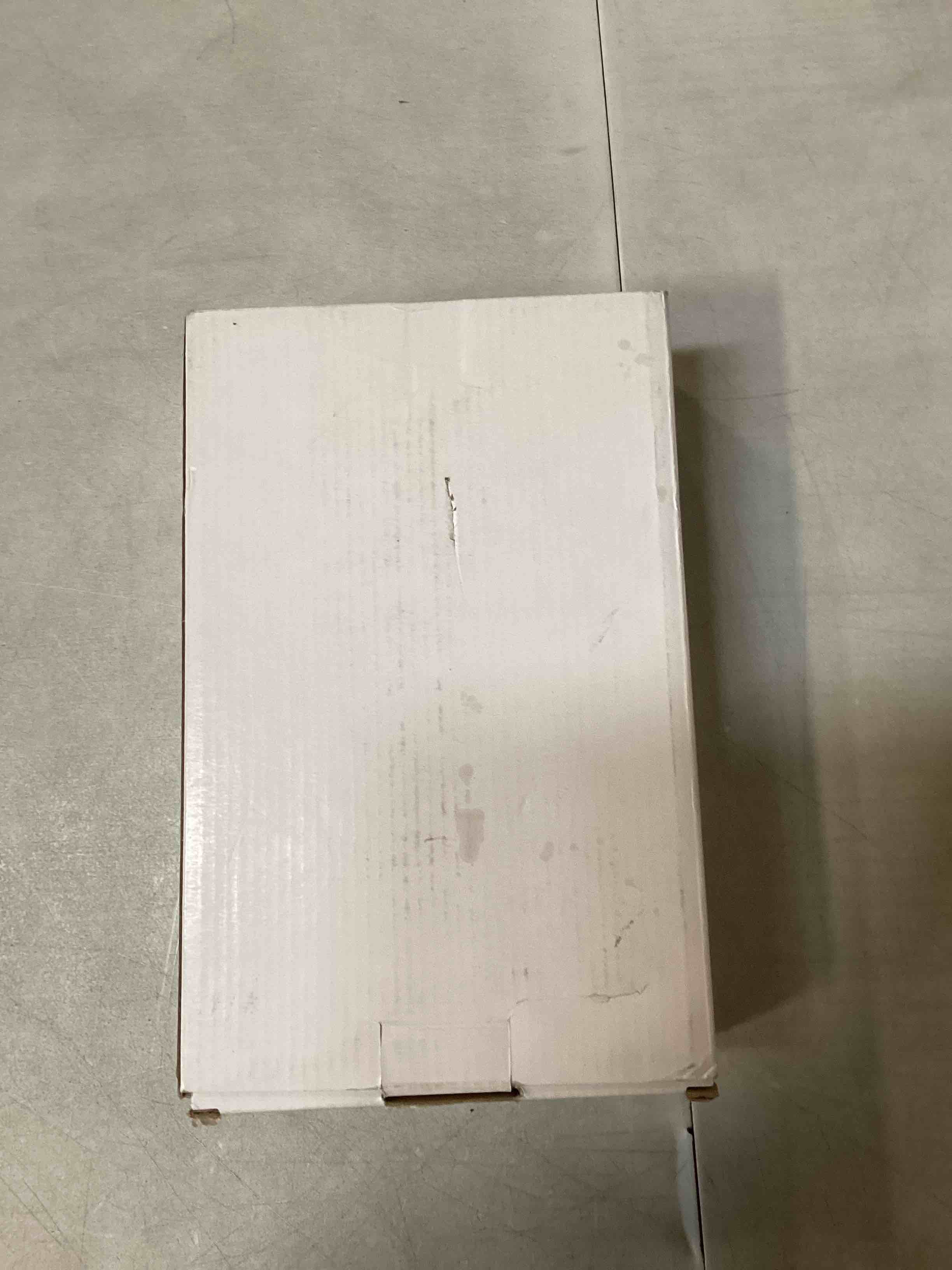 https://s3.amazonaws.com/lotting-images-prod/bidfta/TEA1957350_1743445500775.jpeg