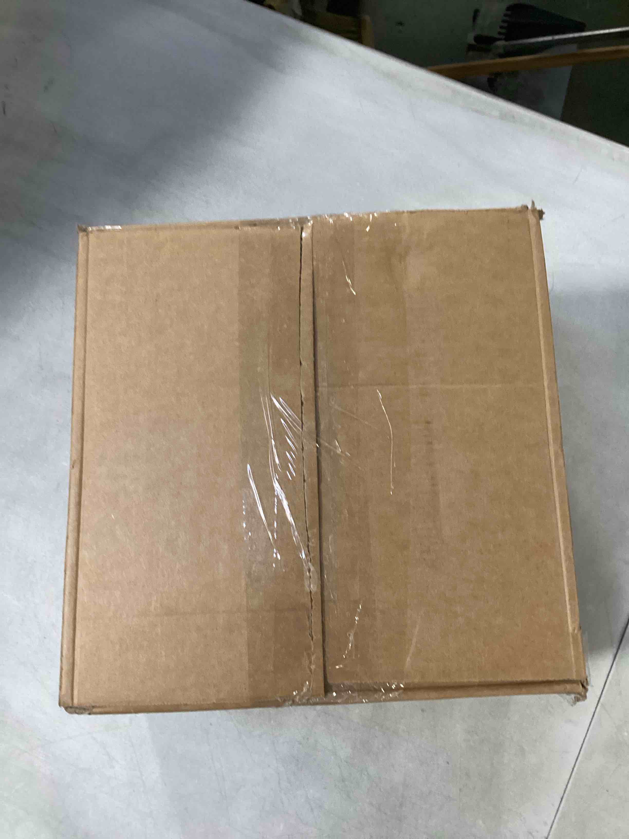 https://s3.amazonaws.com/lotting-images-prod/bidfta/TEA1957441_1743509691025.jpeg
