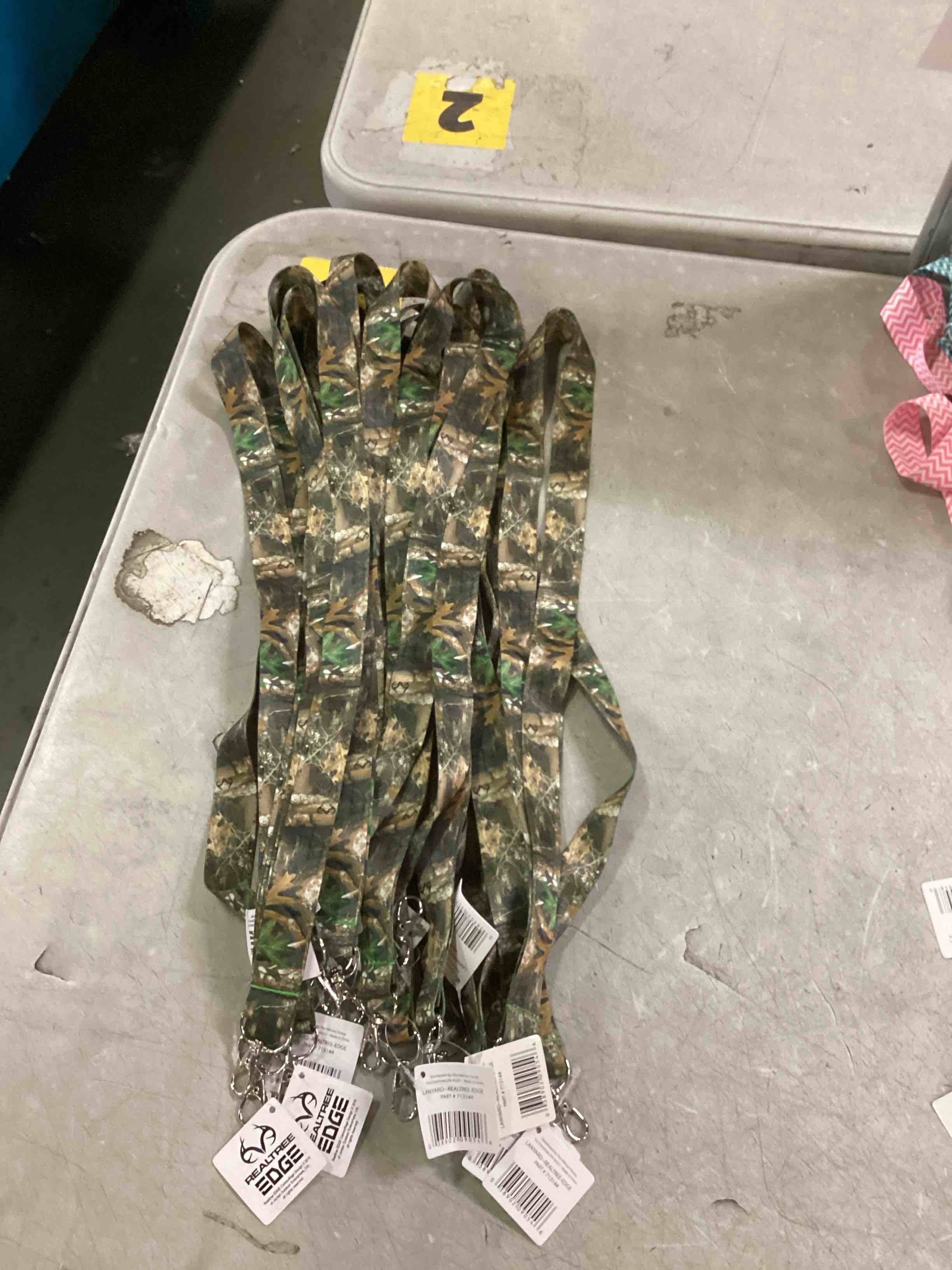 713164 Realtree White Lanyard Pack -  15 piece 