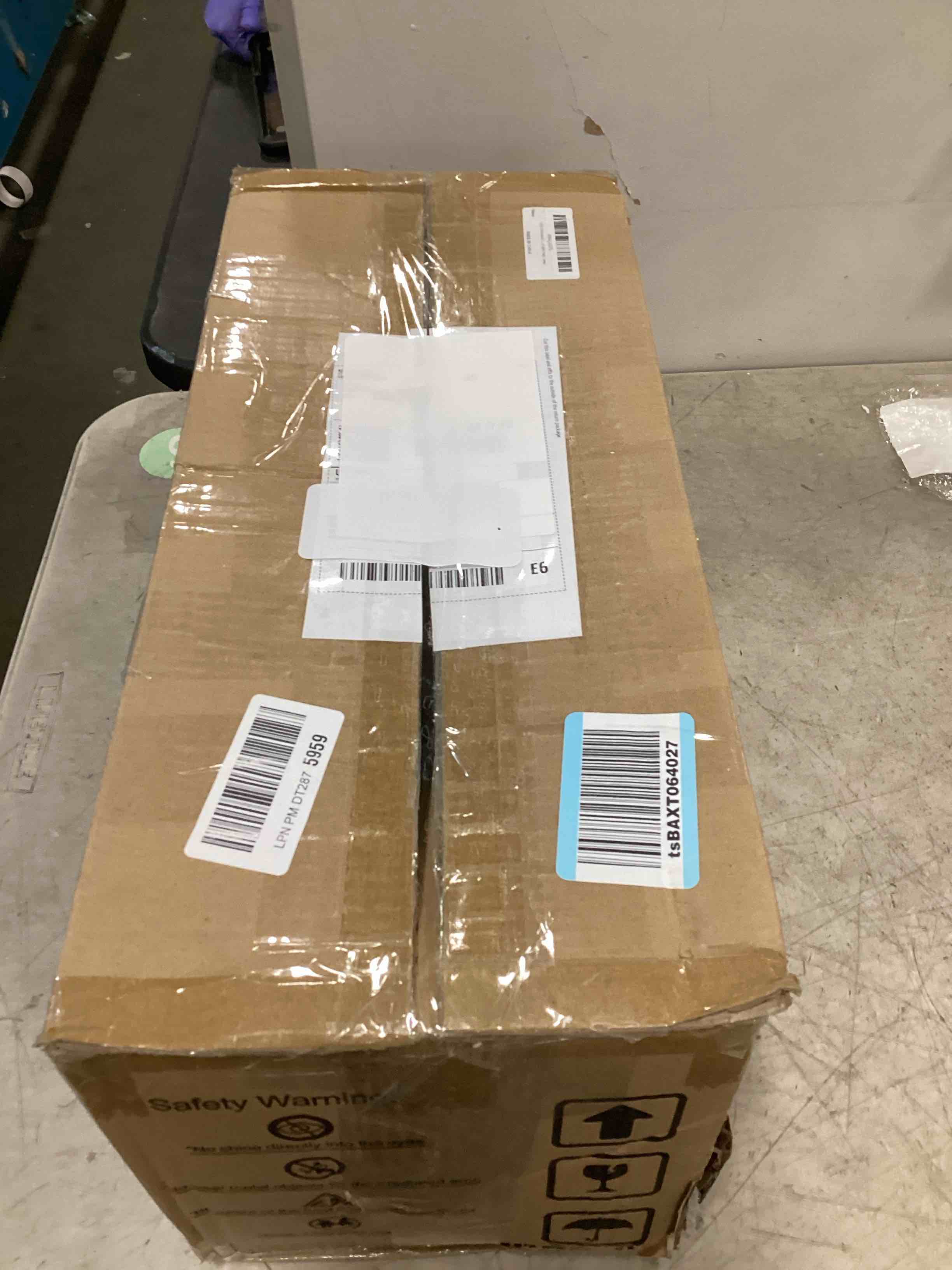 https://s3.amazonaws.com/lotting-images-prod/bidfta/TEA1958422_1743792516540.jpeg
