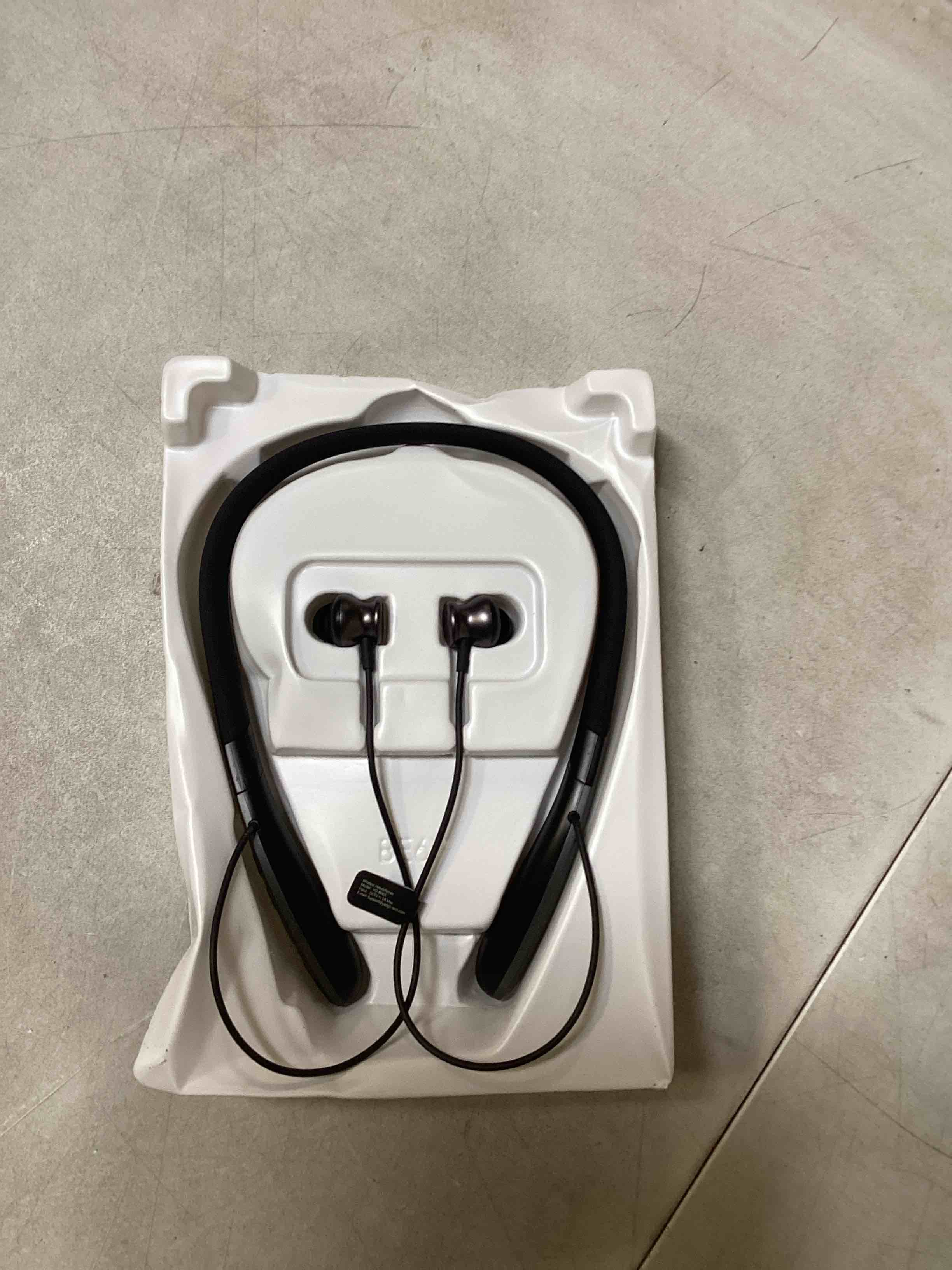 https://s3.amazonaws.com/lotting-images-prod/bidfta/TEA1958845_1744127689413.jpeg