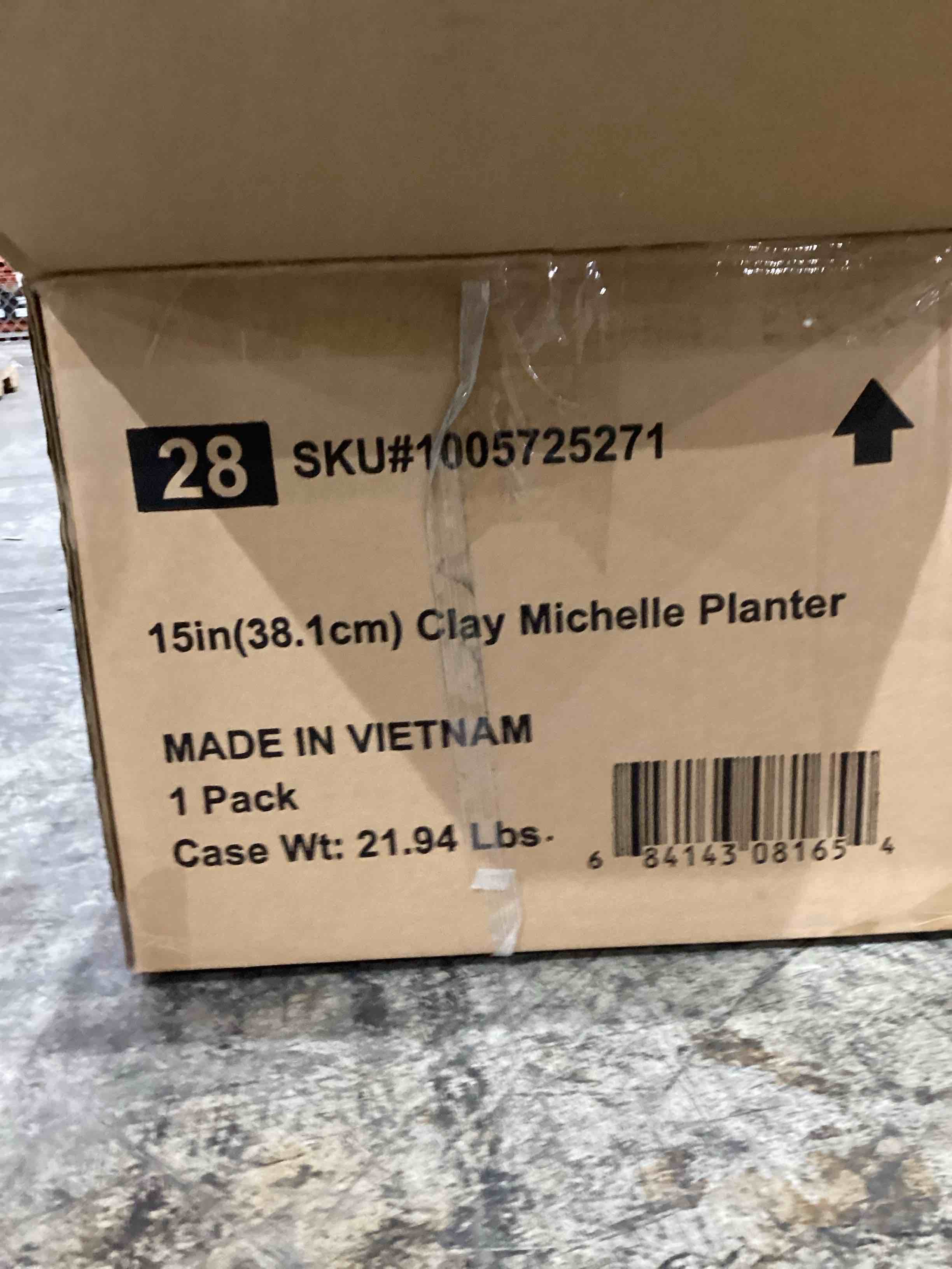15 inch Clay Michelle planter 