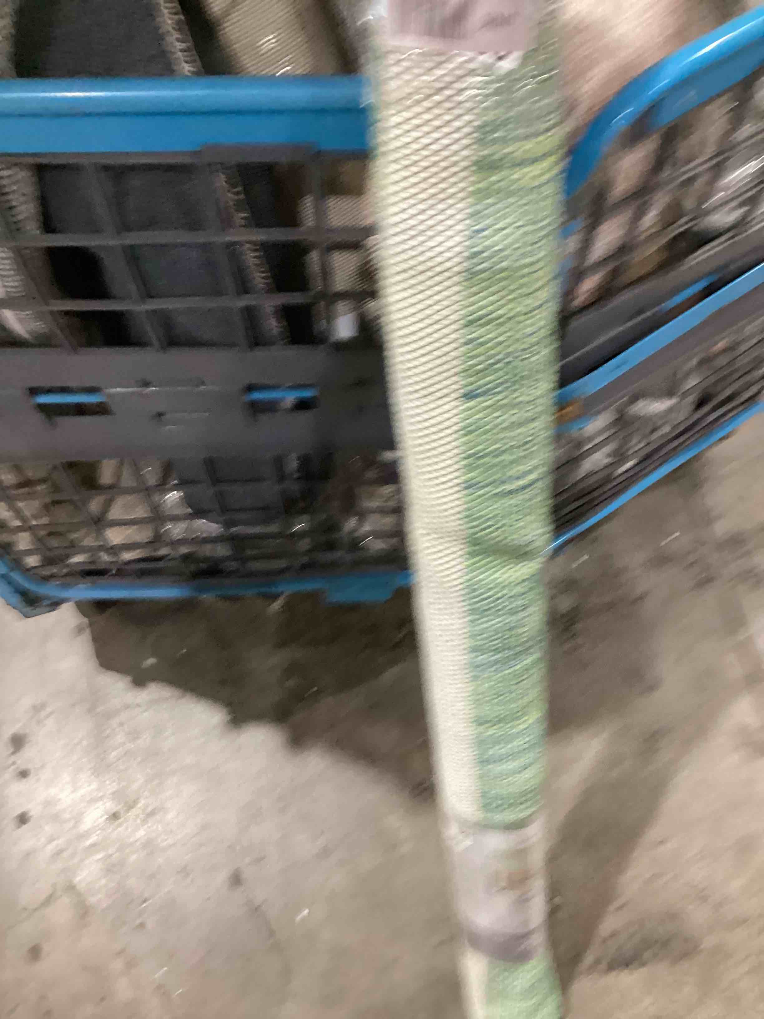 https://s3.amazonaws.com/lotting-images-prod/bidfta/TEA1966176_1754491150496.jpeg