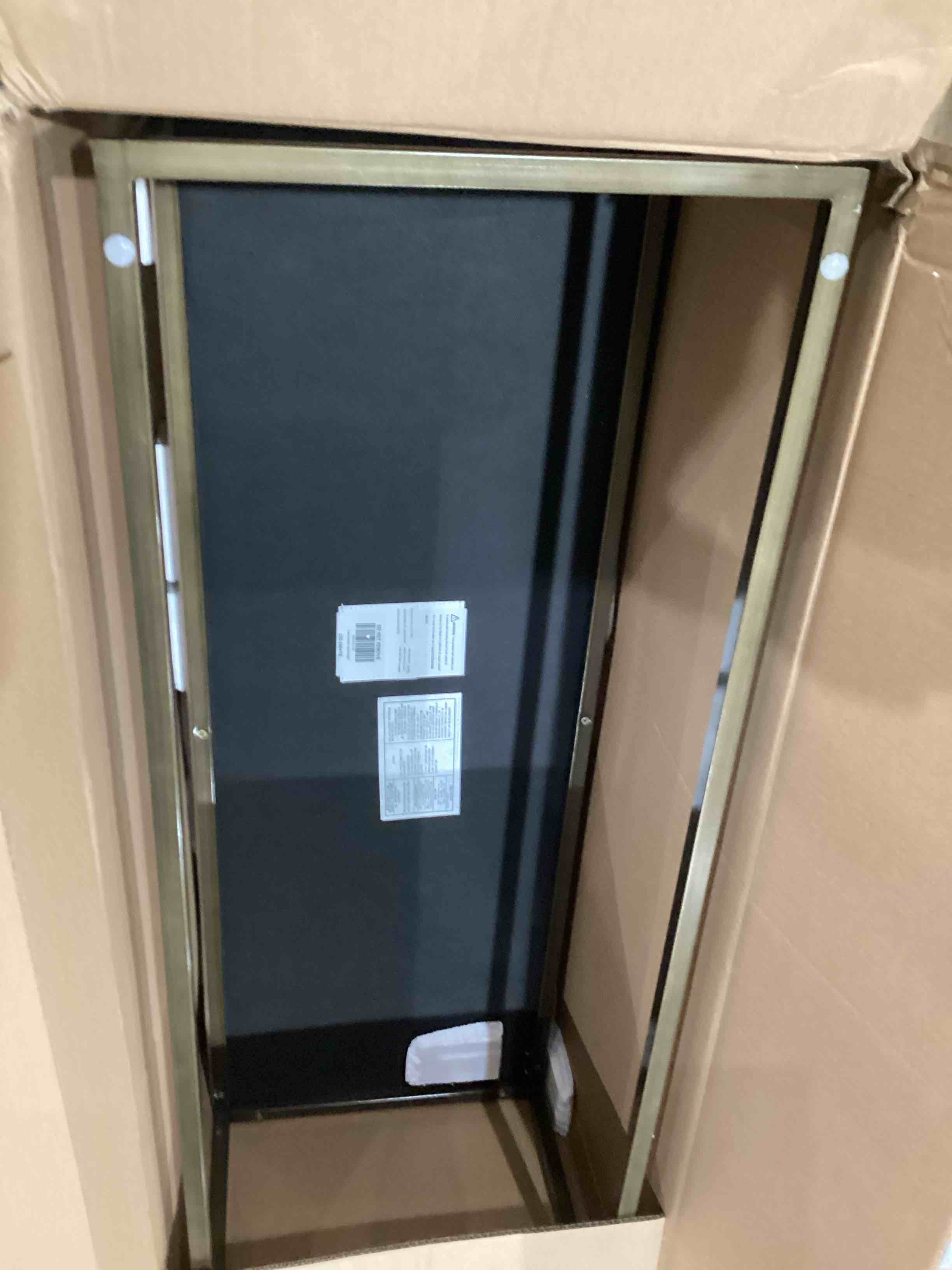 https://s3.amazonaws.com/lotting-images-prod/bidfta/TEA1966635_1756899697503.jpeg
