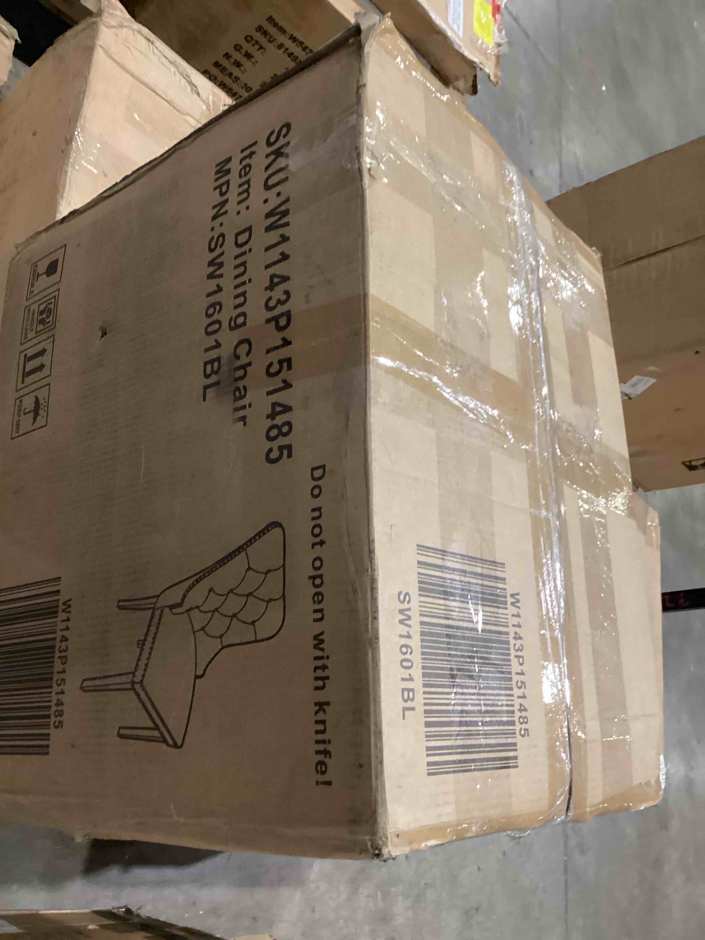 https://s3.amazonaws.com/lotting-images-prod/bidfta/TEA1966639_1756902696429.jpeg