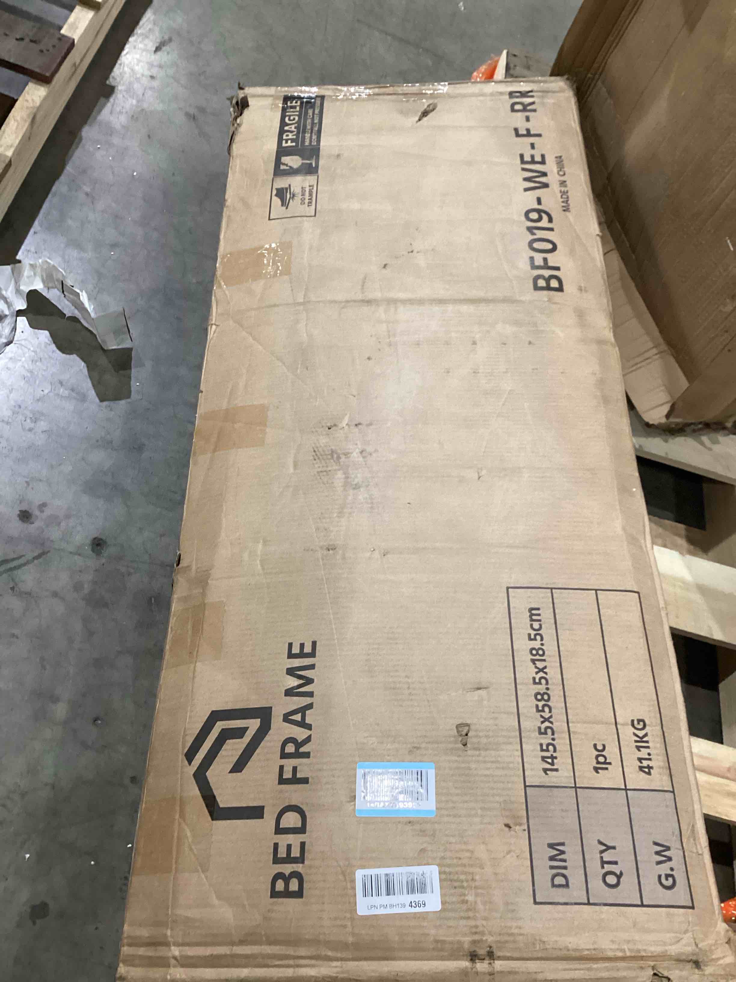 https://s3.amazonaws.com/lotting-images-prod/bidfta/TEA1966644_1756911098169.jpeg