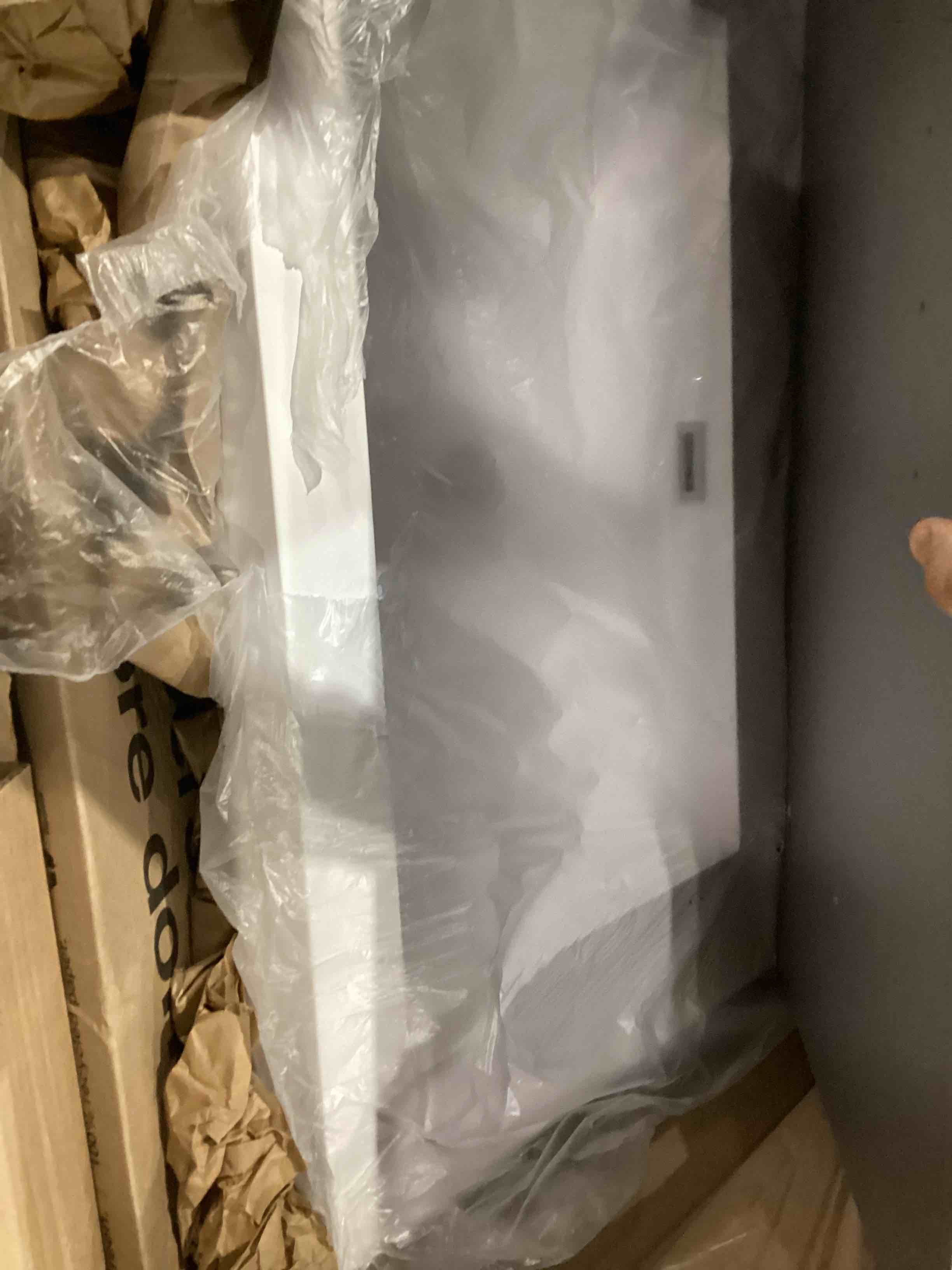 https://s3.amazonaws.com/lotting-images-prod/bidfta/TEA1966655_1756986386364.jpeg