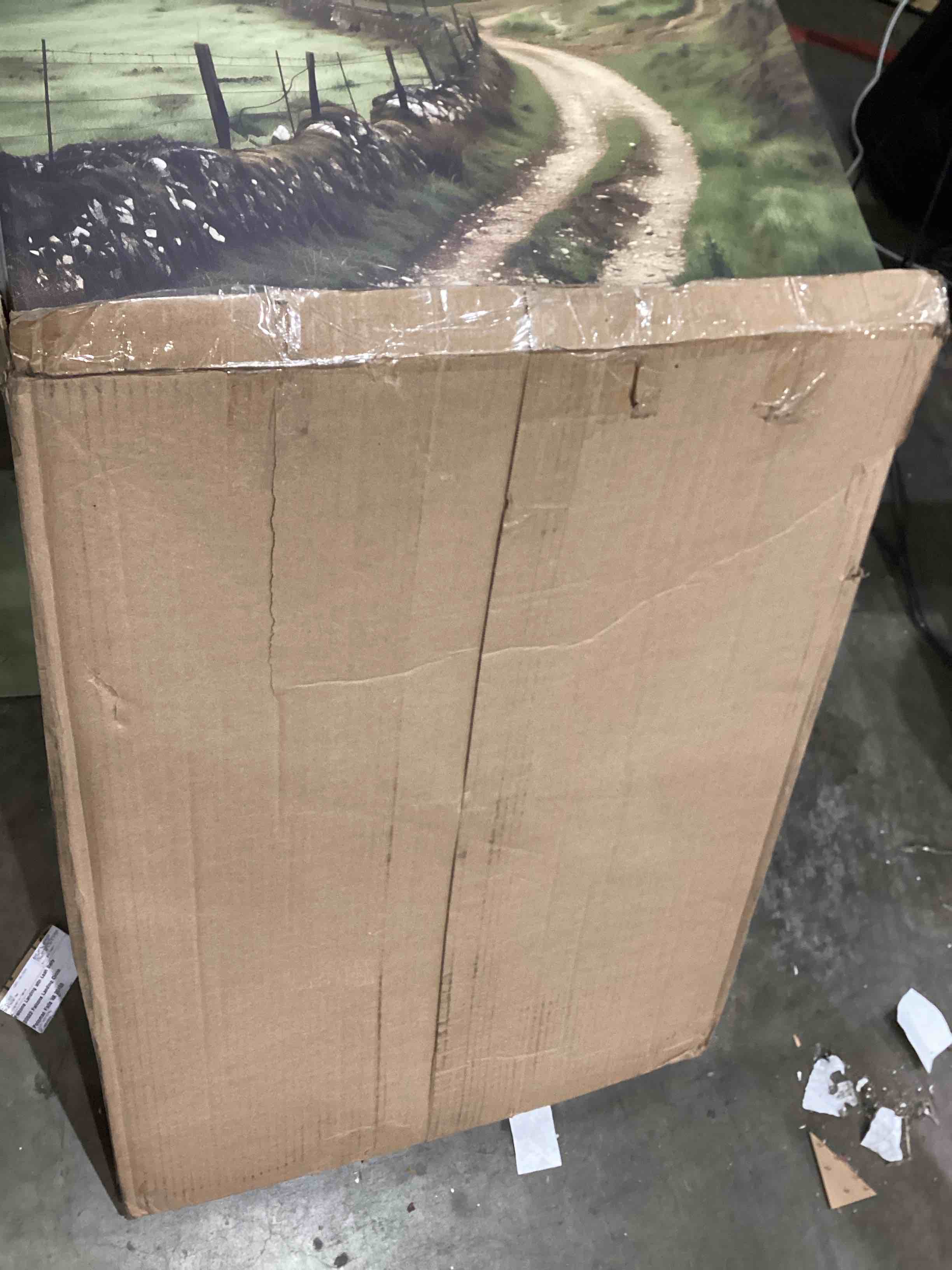 https://s3.amazonaws.com/lotting-images-prod/bidfta/TEA1966689_1756999030779.jpeg