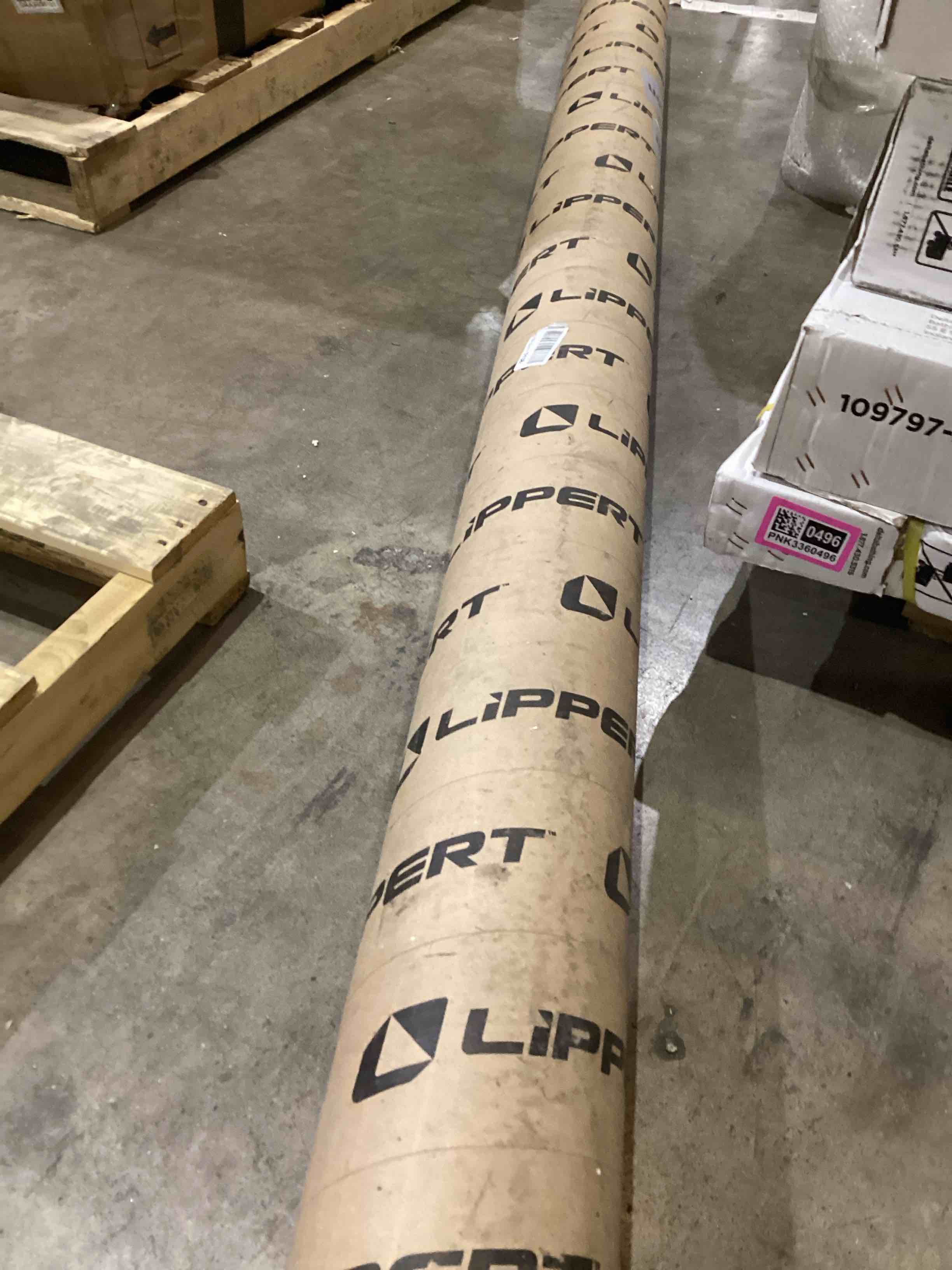 https://s3.amazonaws.com/lotting-images-prod/bidfta/TEA1966750_1757092071914.jpeg