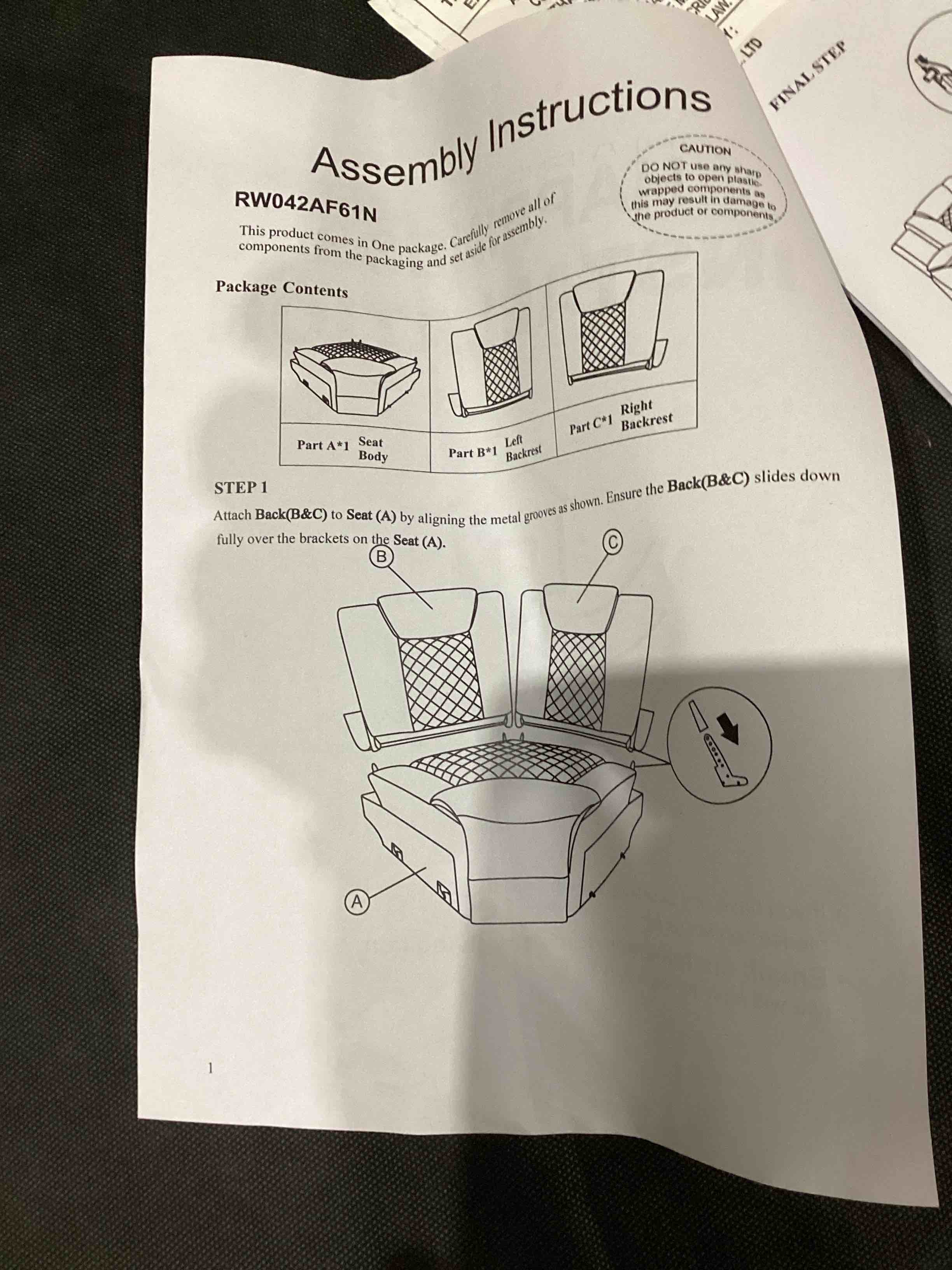 https://s3.amazonaws.com/lotting-images-prod/bidfta/TEA1966756_1757102963613.jpeg