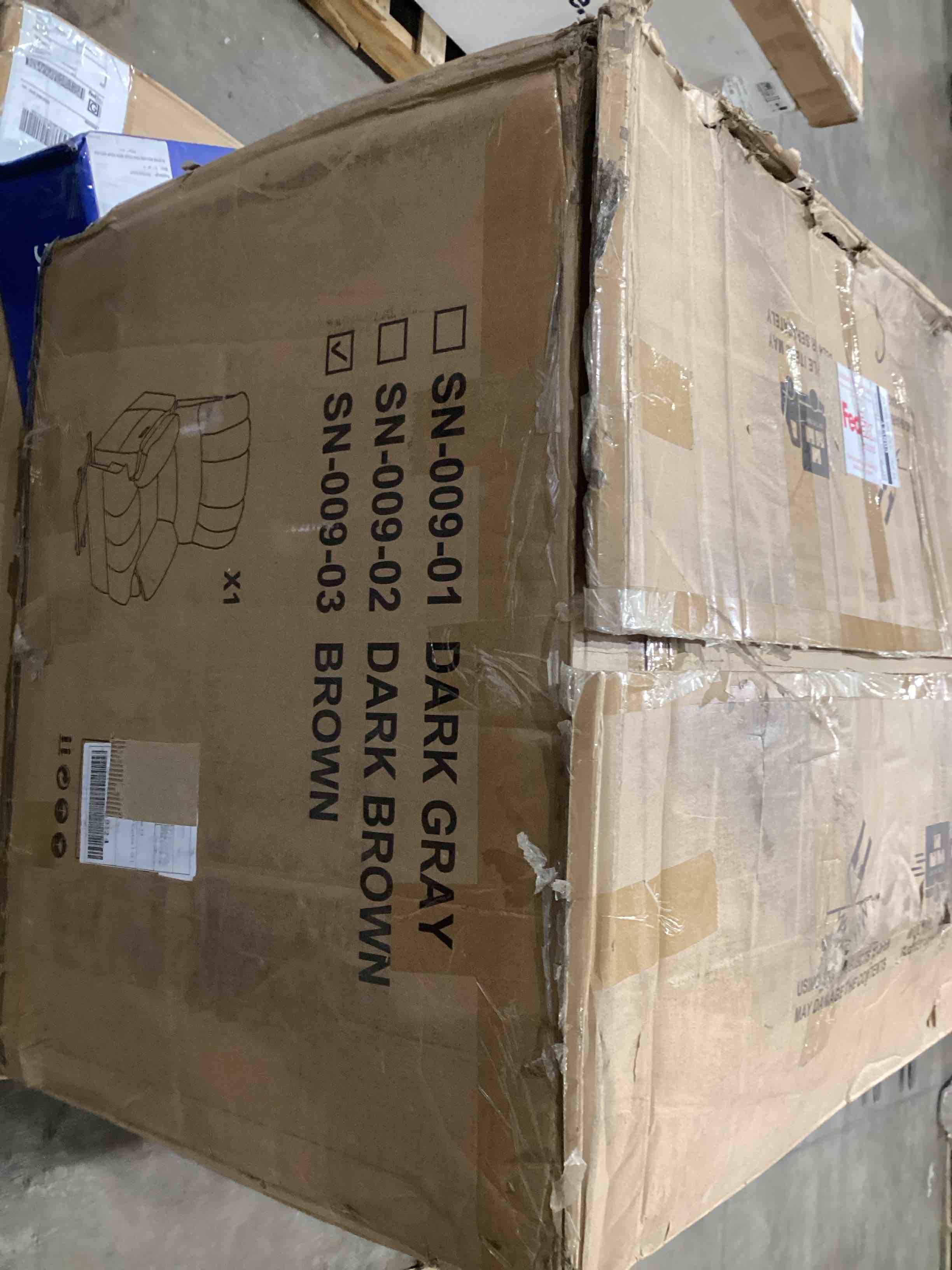 https://s3.amazonaws.com/lotting-images-prod/bidfta/TEA1966765_1757444645406.jpeg