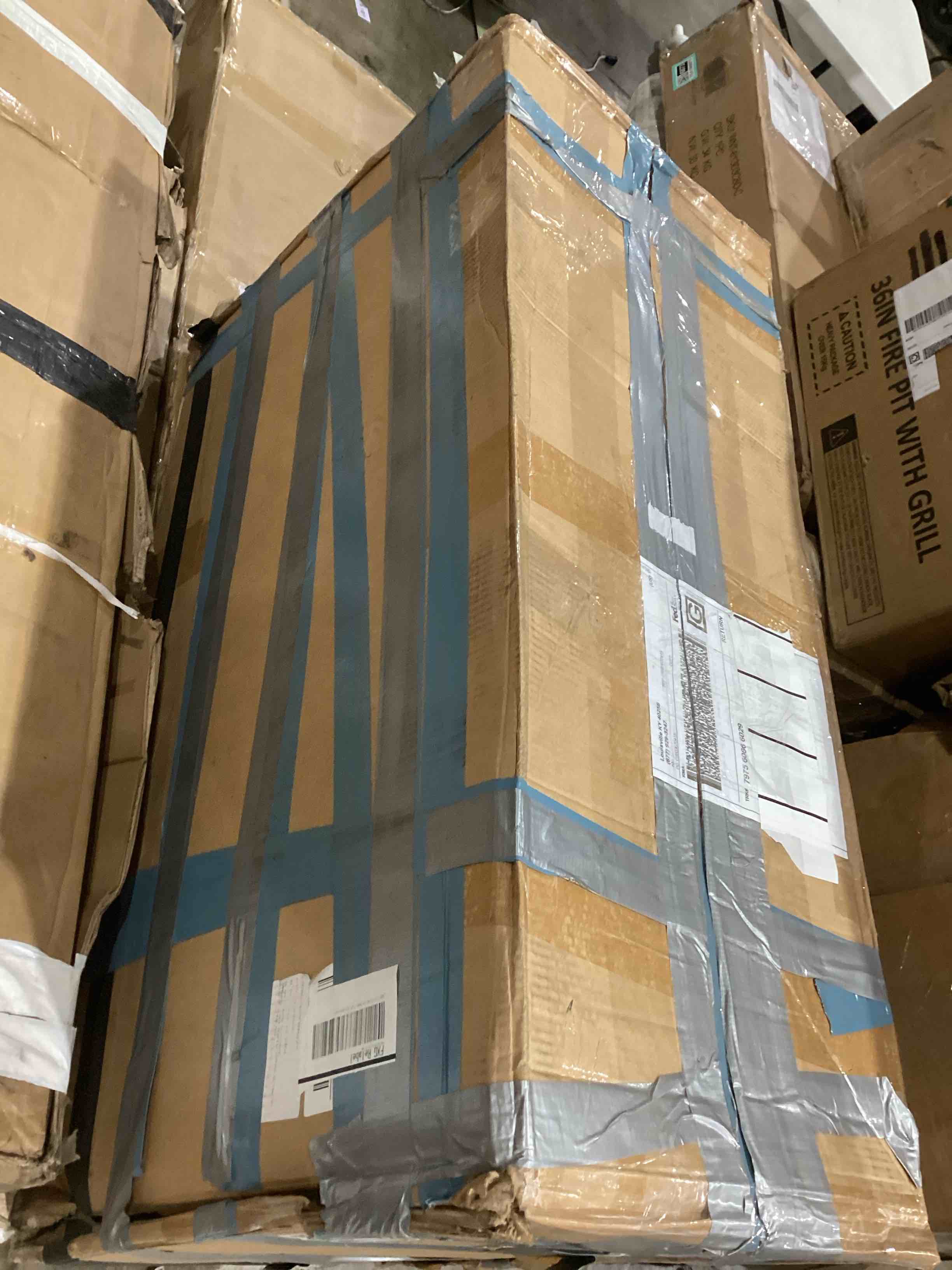 https://s3.amazonaws.com/lotting-images-prod/bidfta/TEA1966881_1757432677421.jpeg