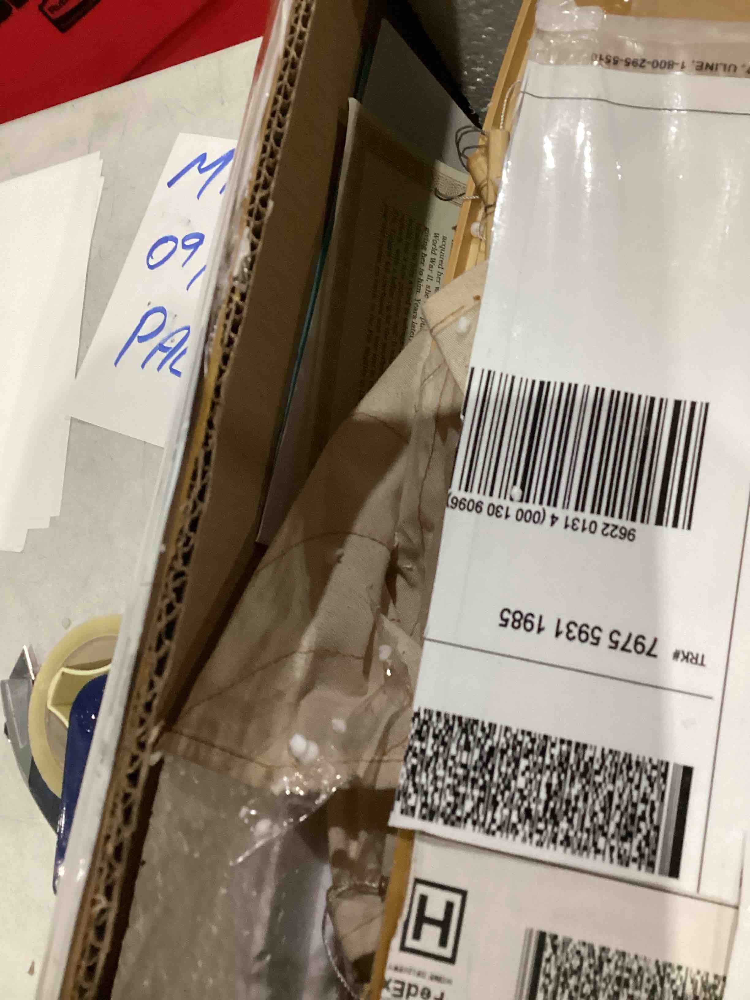 https://s3.amazonaws.com/lotting-images-prod/bidfta/TEA1966905_1757506593507.jpeg