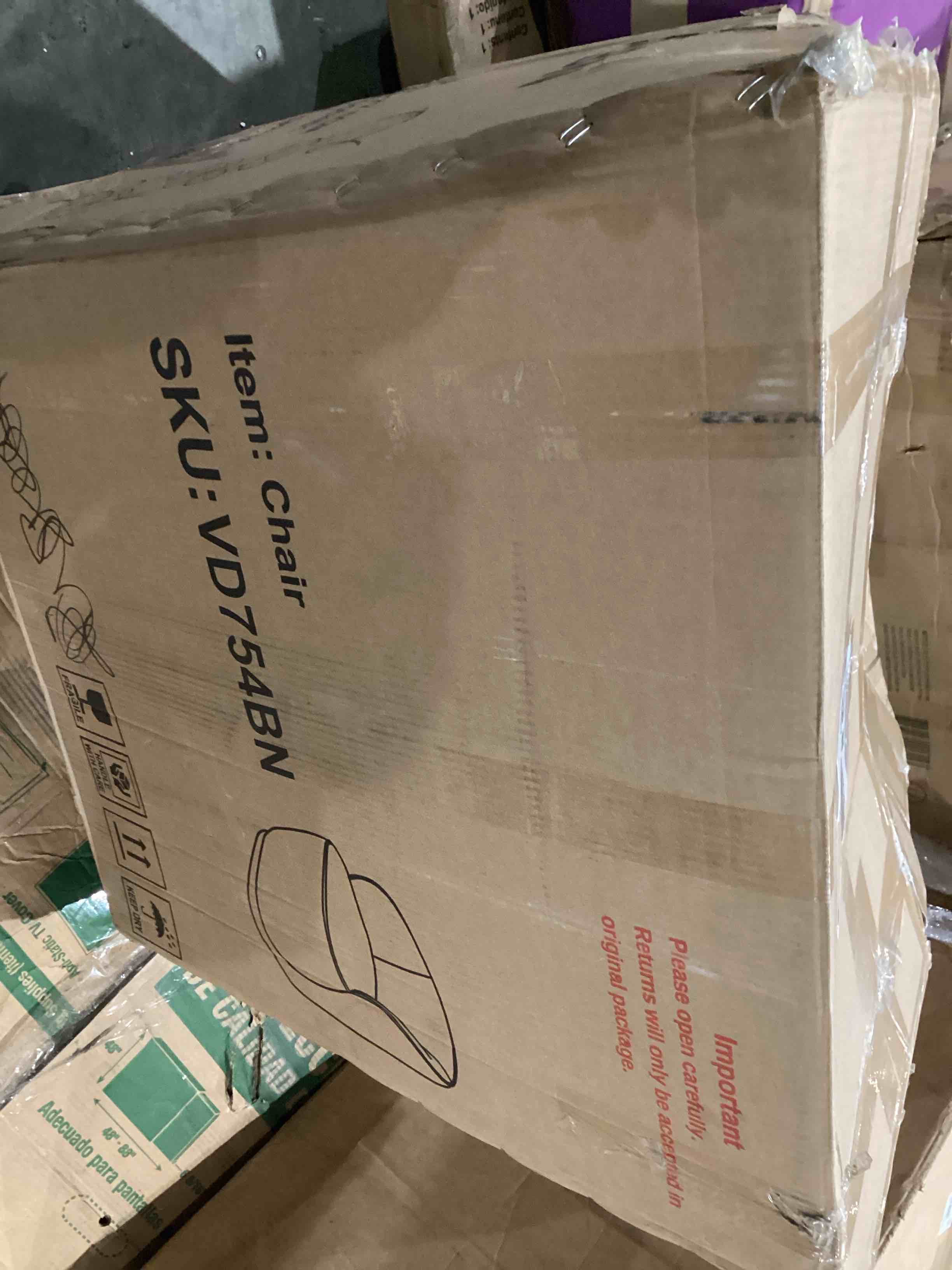 https://s3.amazonaws.com/lotting-images-prod/bidfta/TEA1966928_1757523481629.jpeg