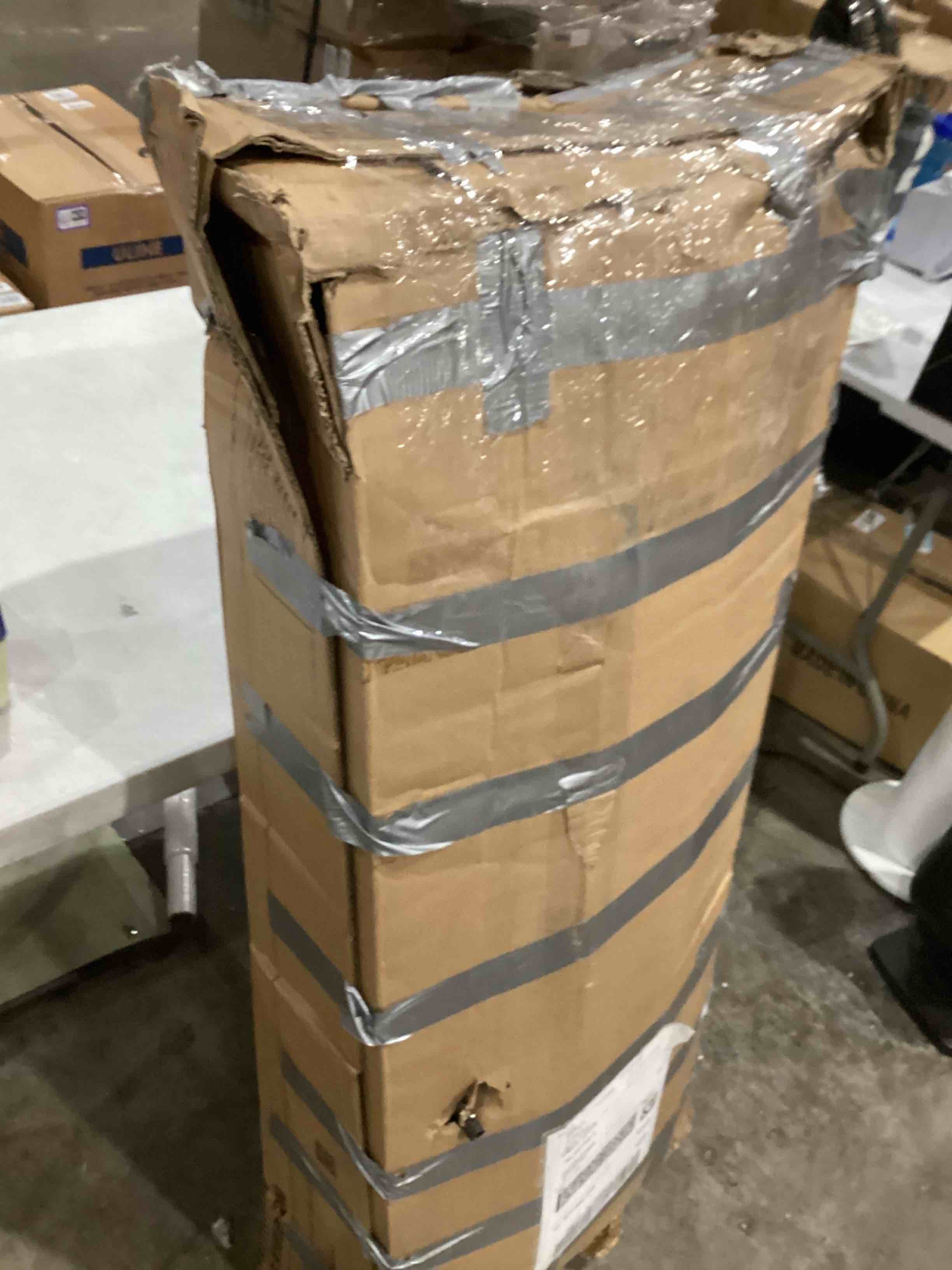 https://s3.amazonaws.com/lotting-images-prod/bidfta/TEA1966949_1757591599195.jpeg
