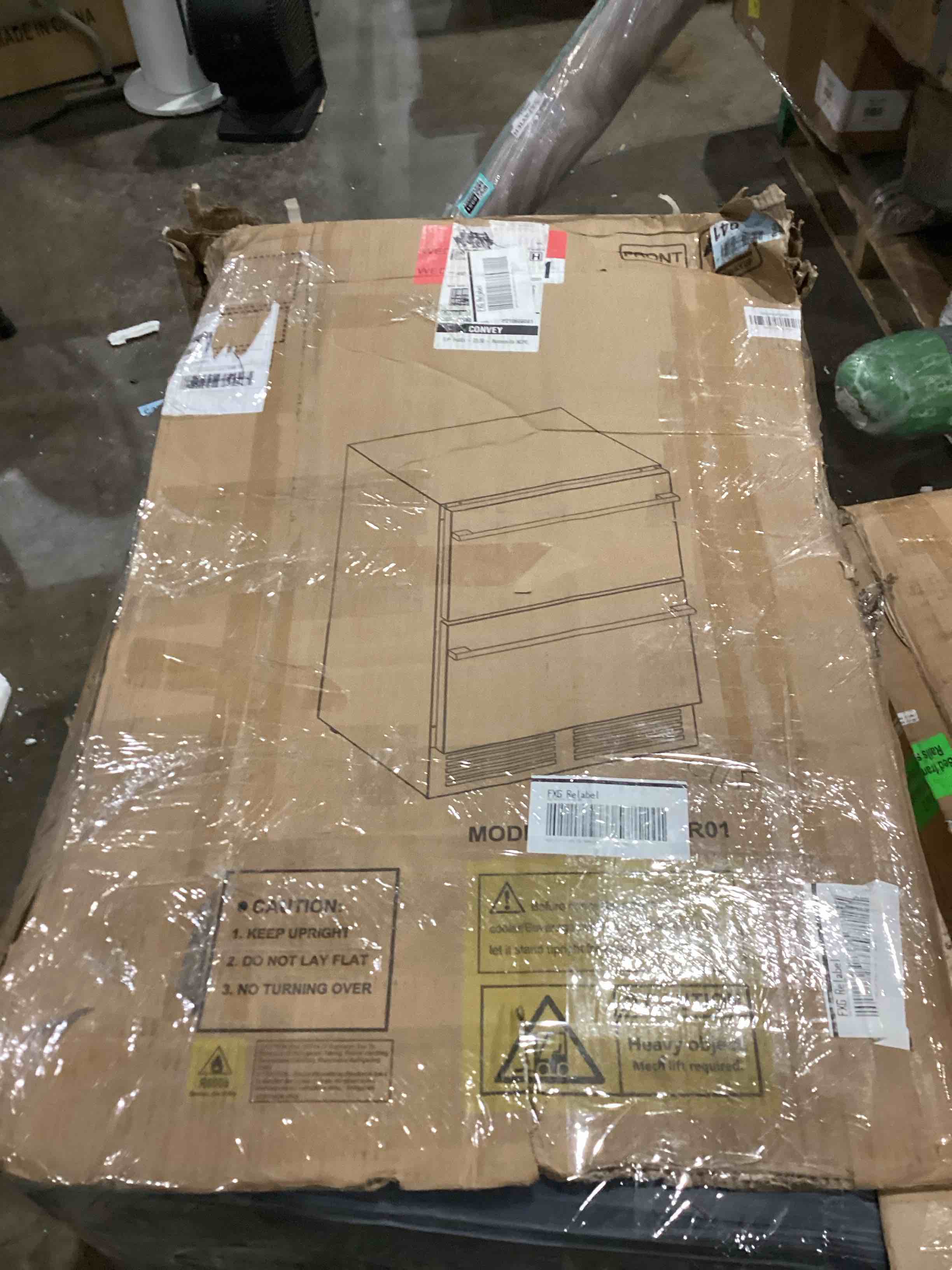 https://s3.amazonaws.com/lotting-images-prod/bidfta/TEA1966954_1757595020219.jpeg