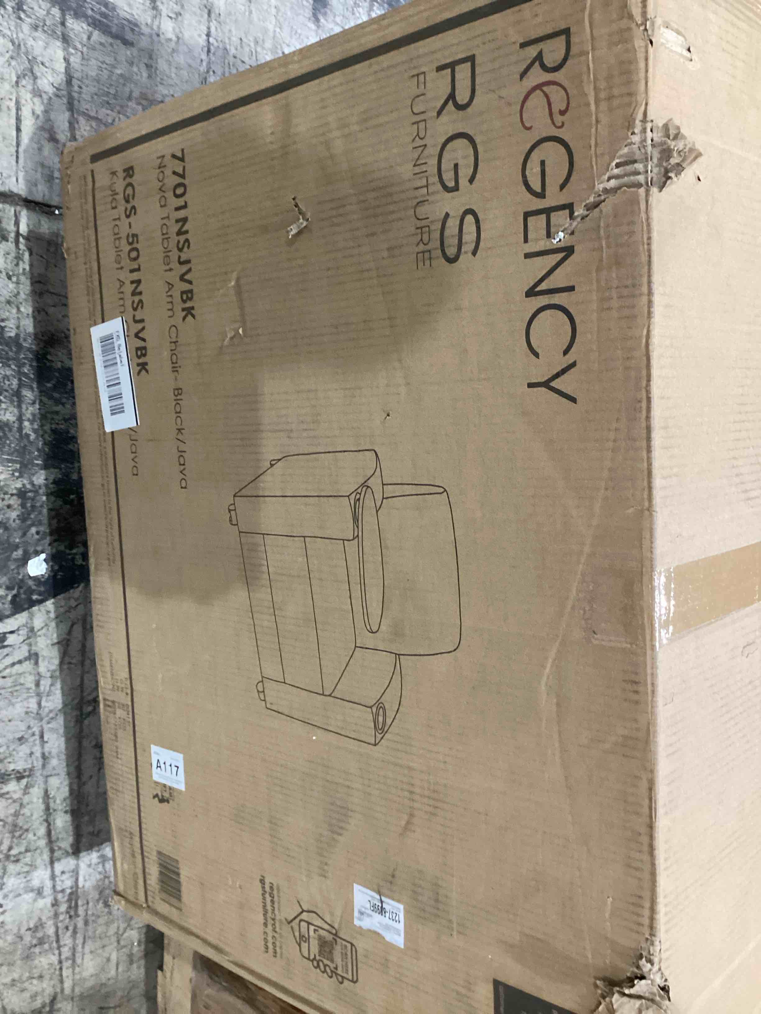 https://s3.amazonaws.com/lotting-images-prod/bidfta/TEA1967336_1758723466205.jpeg