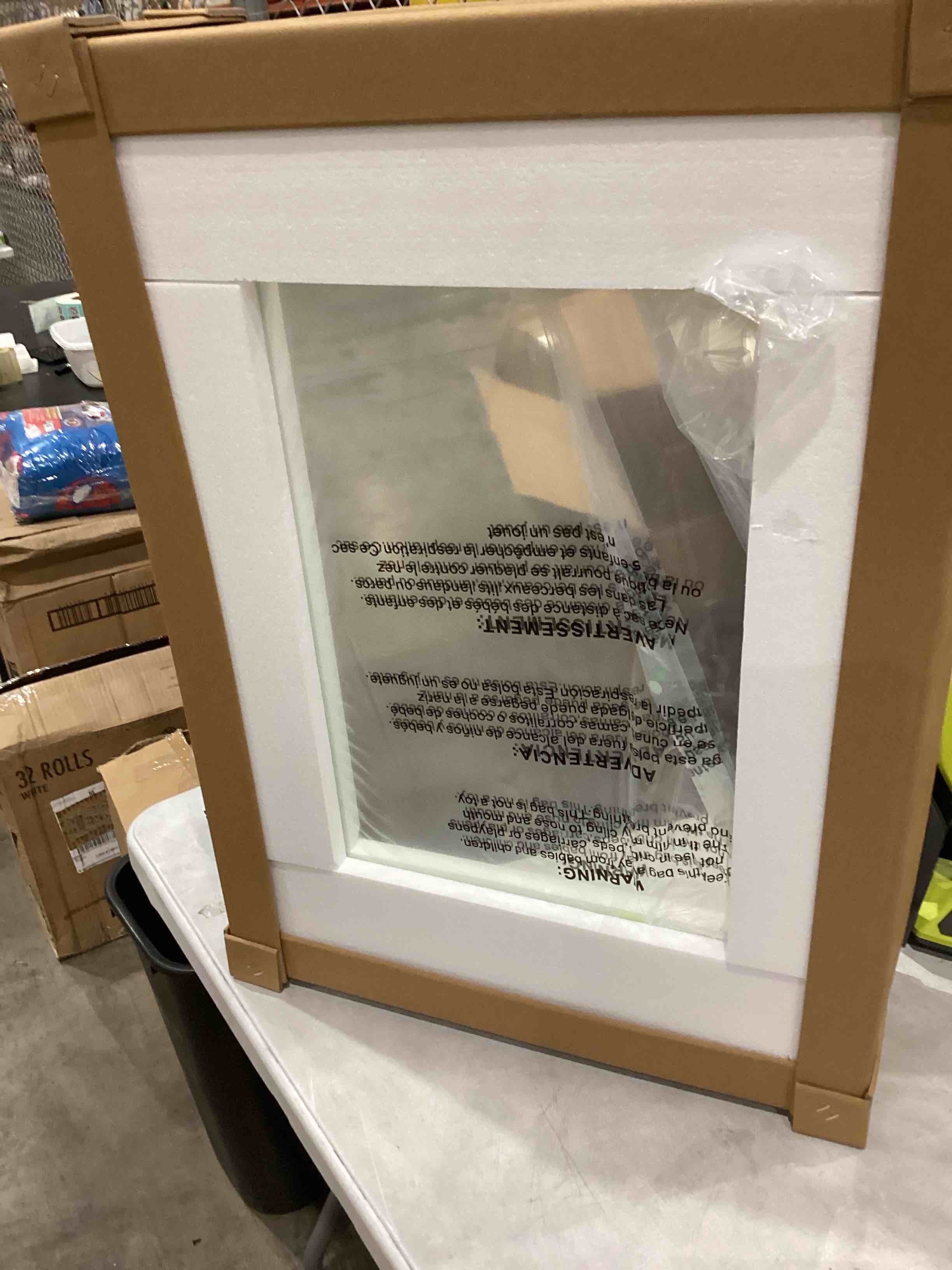 https://s3.amazonaws.com/lotting-images-prod/bidfta/TEA1967646_1759170882259.jpeg