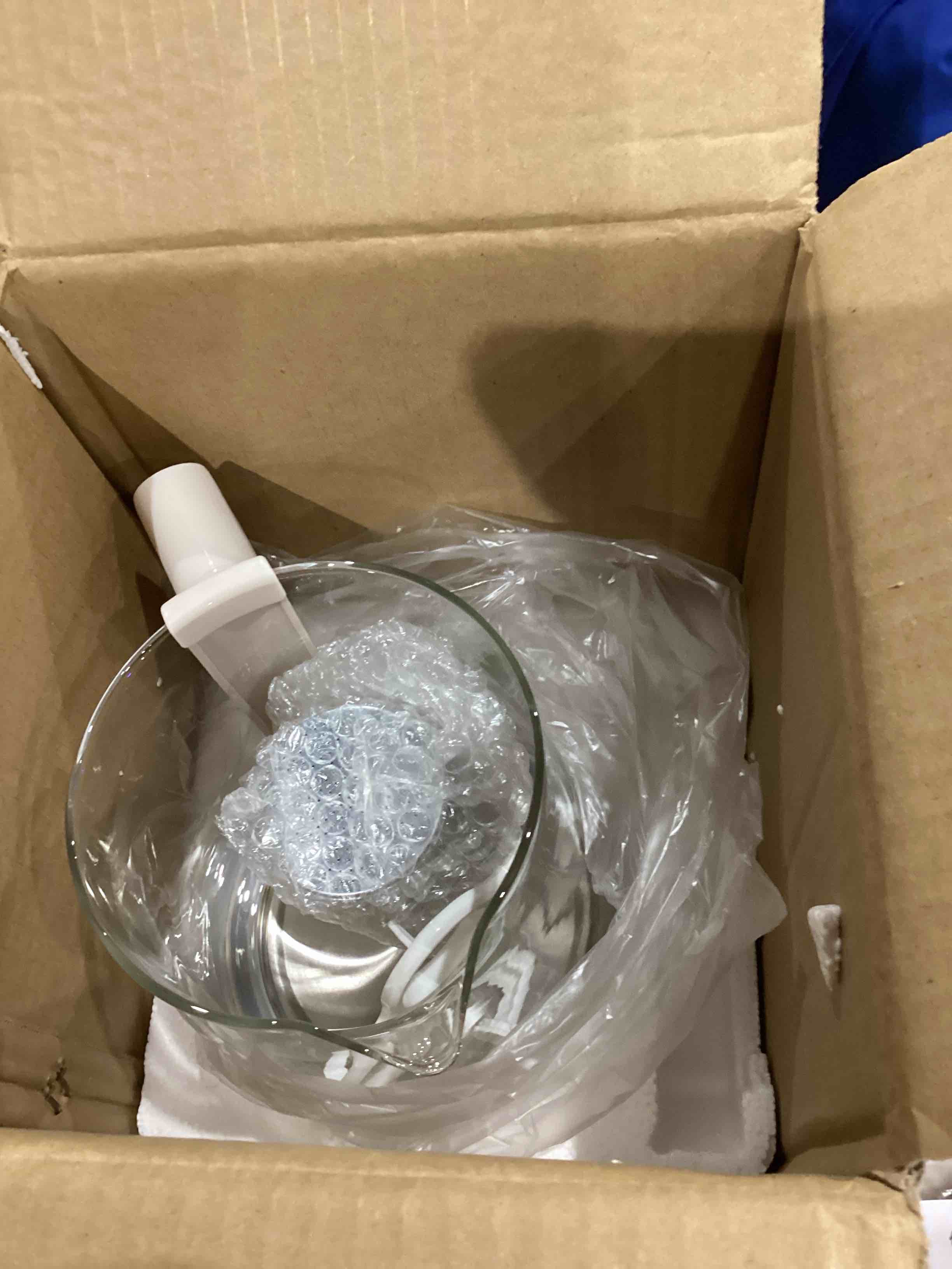 https://s3.amazonaws.com/lotting-images-prod/bidfta/TEA1968484_1760375980459.jpeg