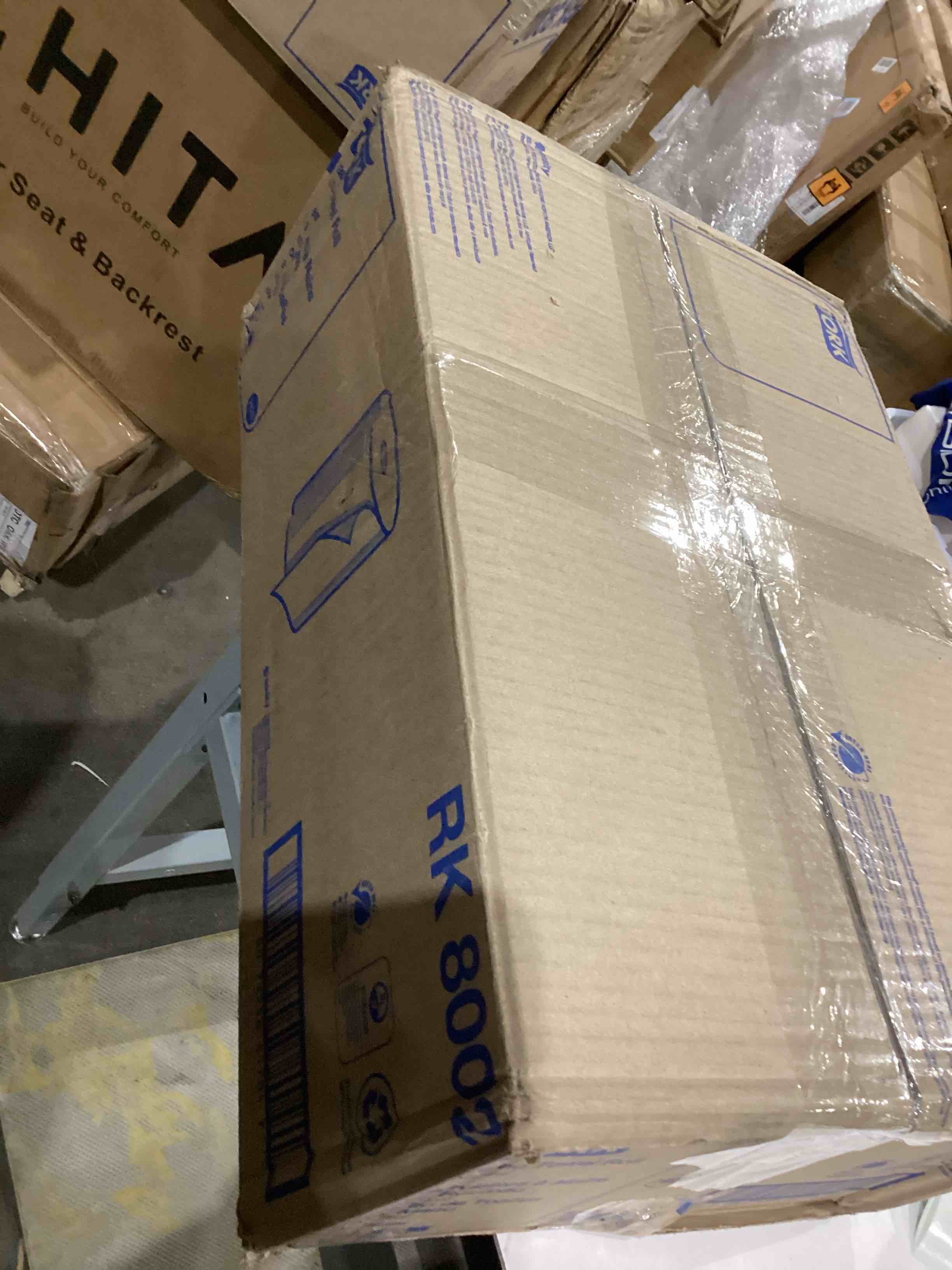 https://s3.amazonaws.com/lotting-images-prod/bidfta/TEA1968518_1760449782475.jpeg