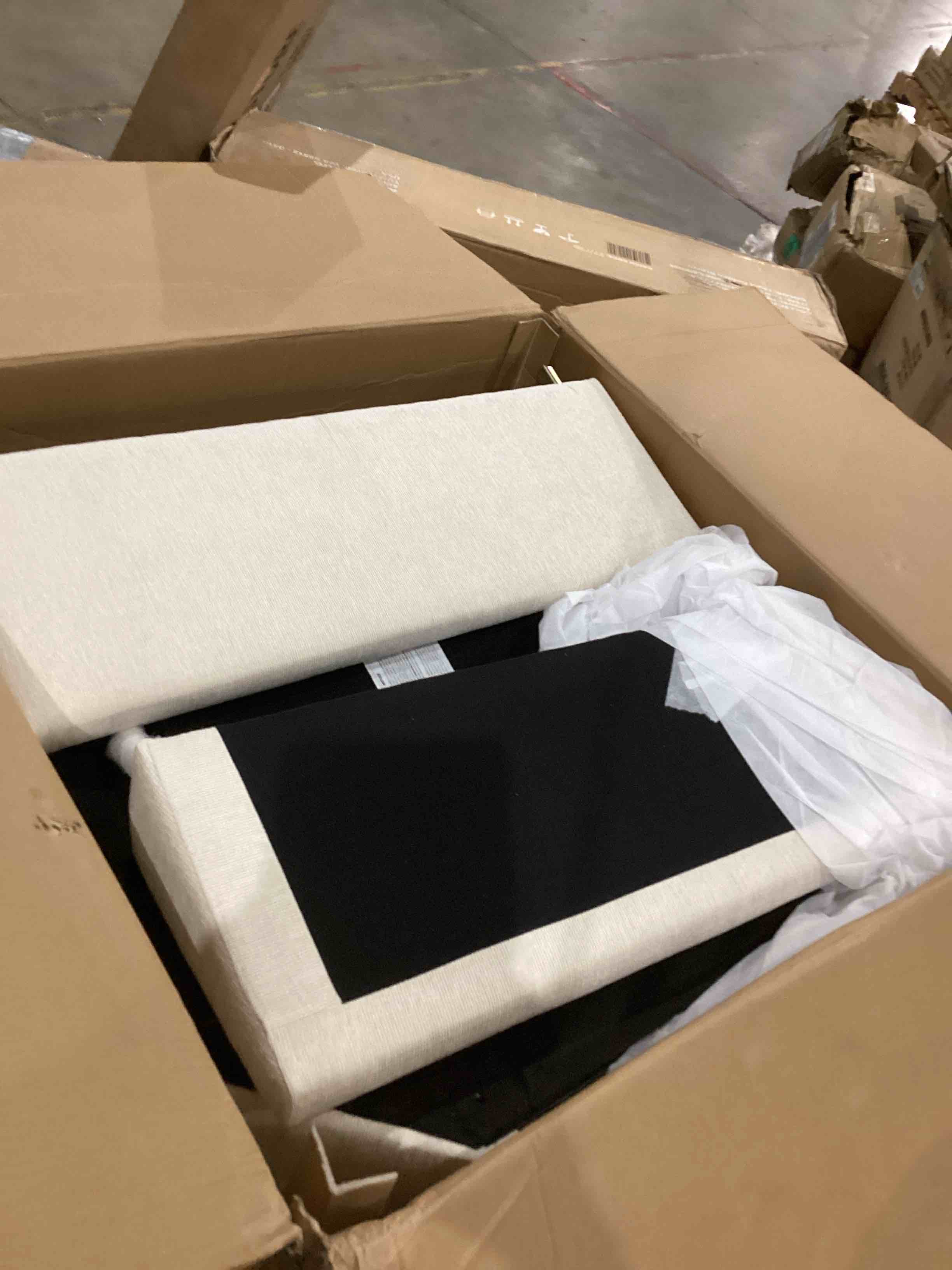 https://s3.amazonaws.com/lotting-images-prod/bidfta/TEA1968549_1760462080036.jpeg