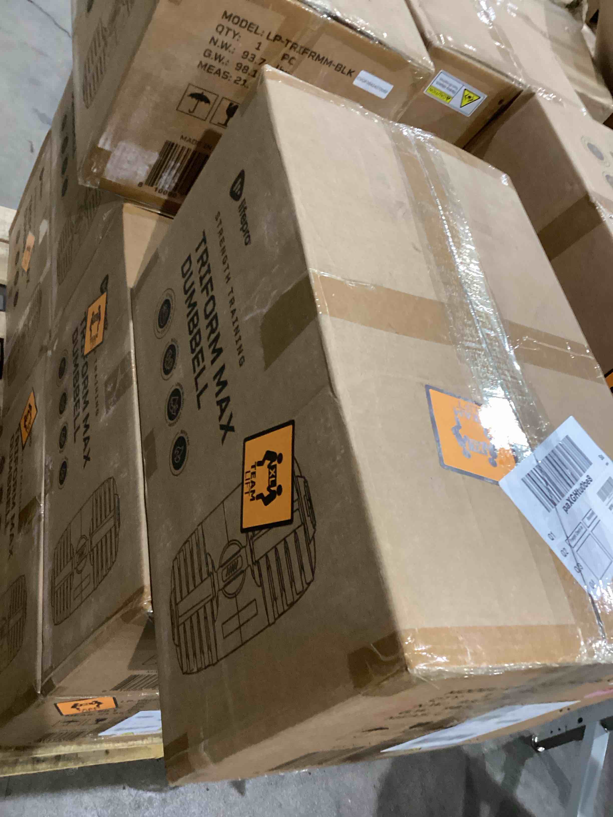 https://s3.amazonaws.com/lotting-images-prod/bidfta/TEA1968561_1760464491792.jpeg