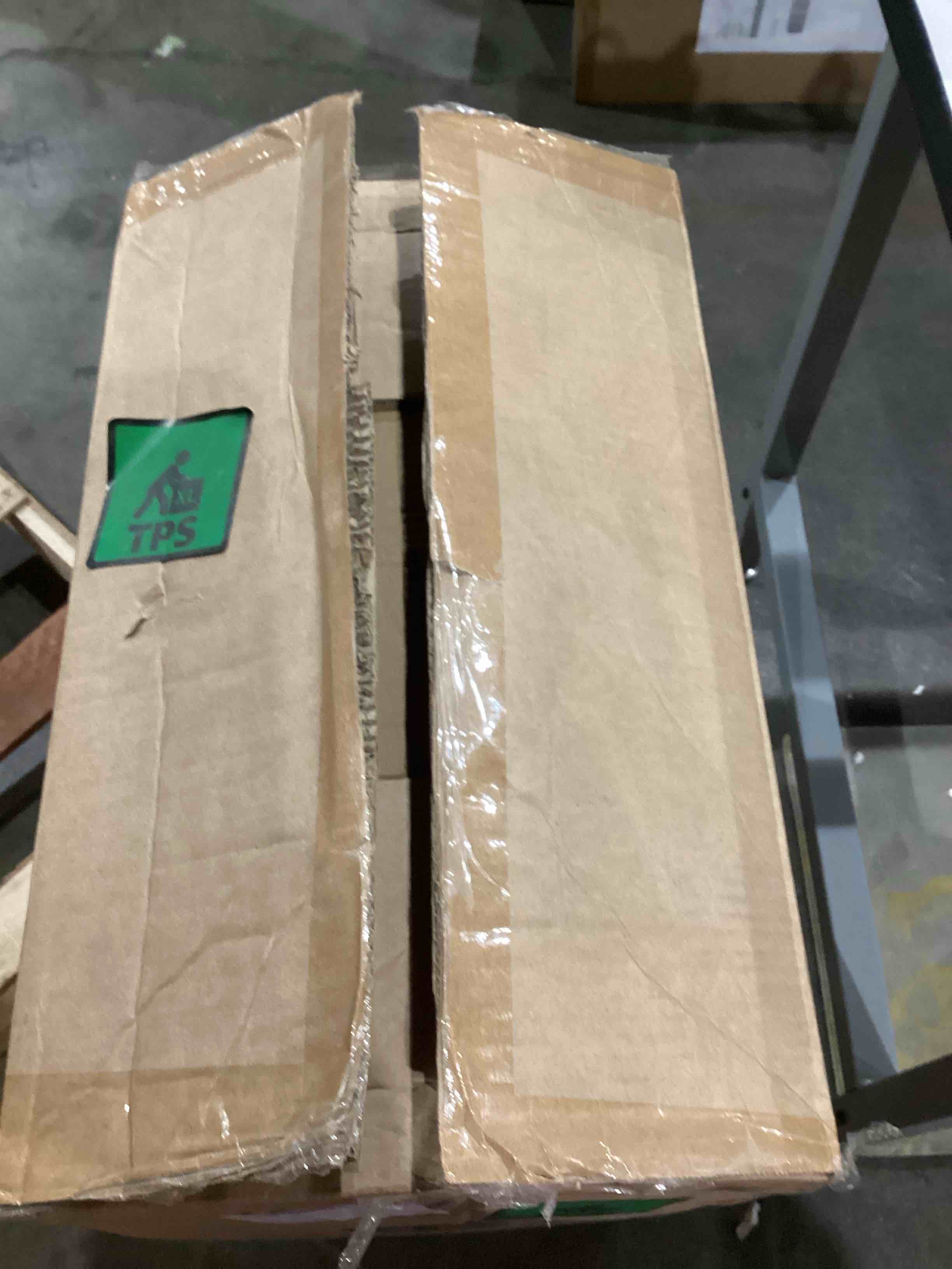 https://s3.amazonaws.com/lotting-images-prod/bidfta/TEA1968573_1760531492739.jpeg