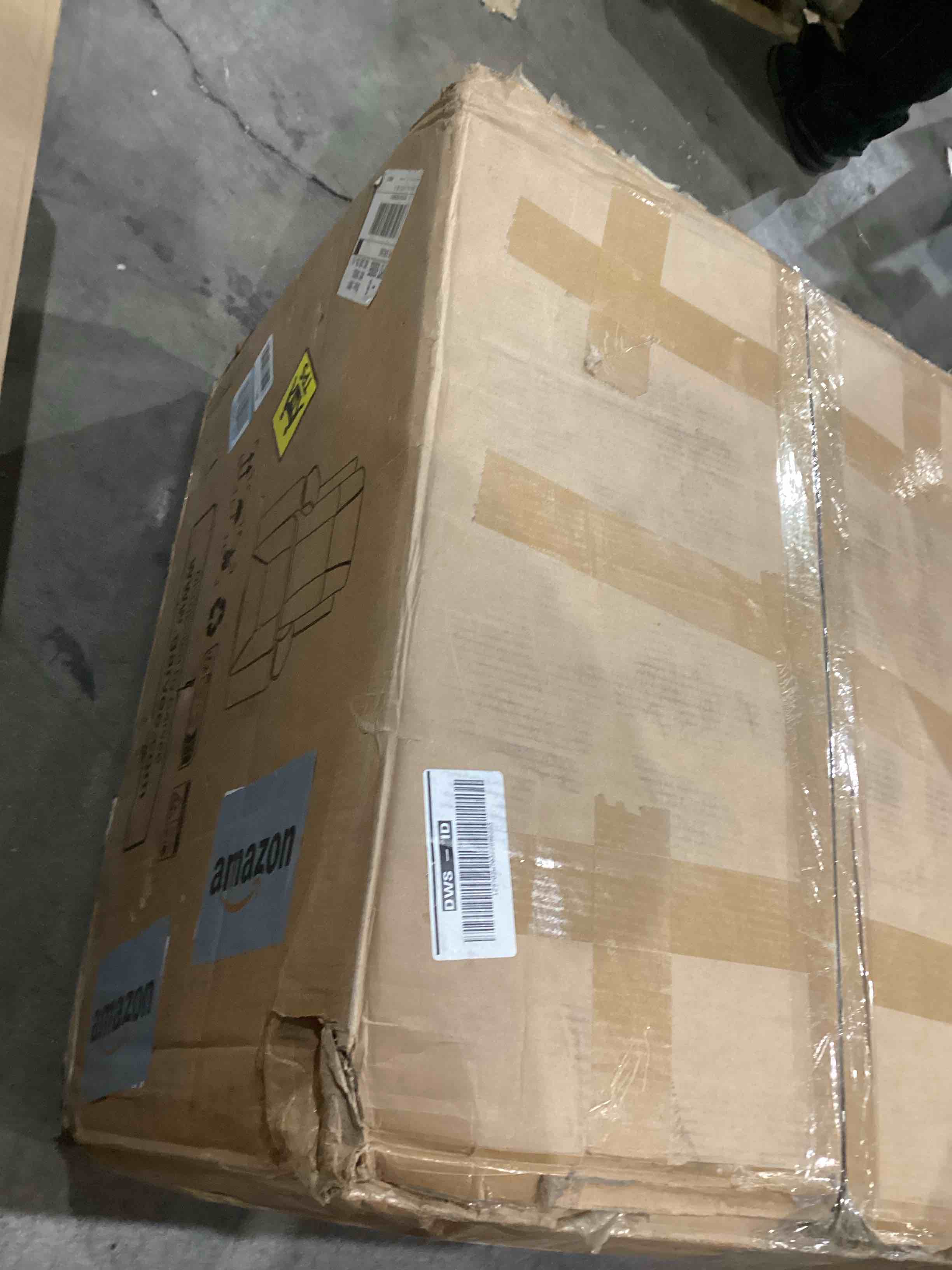 https://s3.amazonaws.com/lotting-images-prod/bidfta/TEA1968581_1760532502734.jpeg