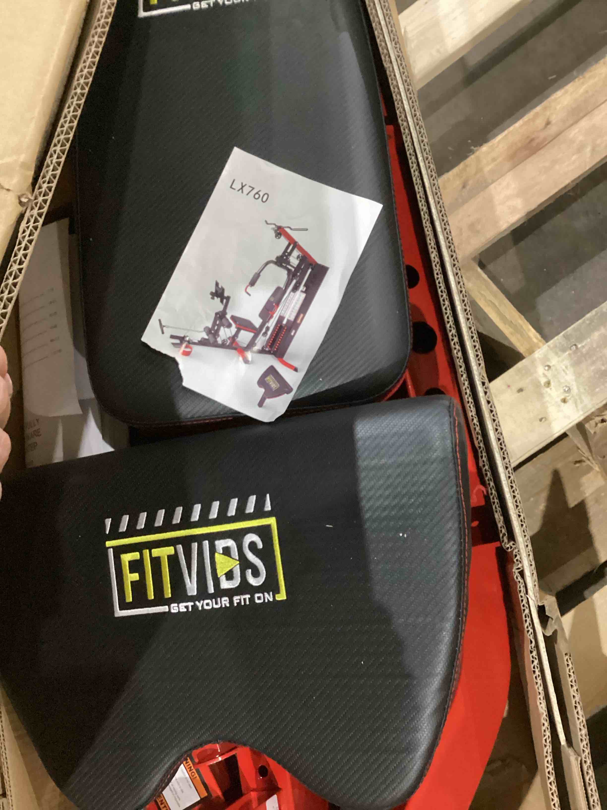 https://s3.amazonaws.com/lotting-images-prod/bidfta/TEA1968641_1760640883302.jpeg