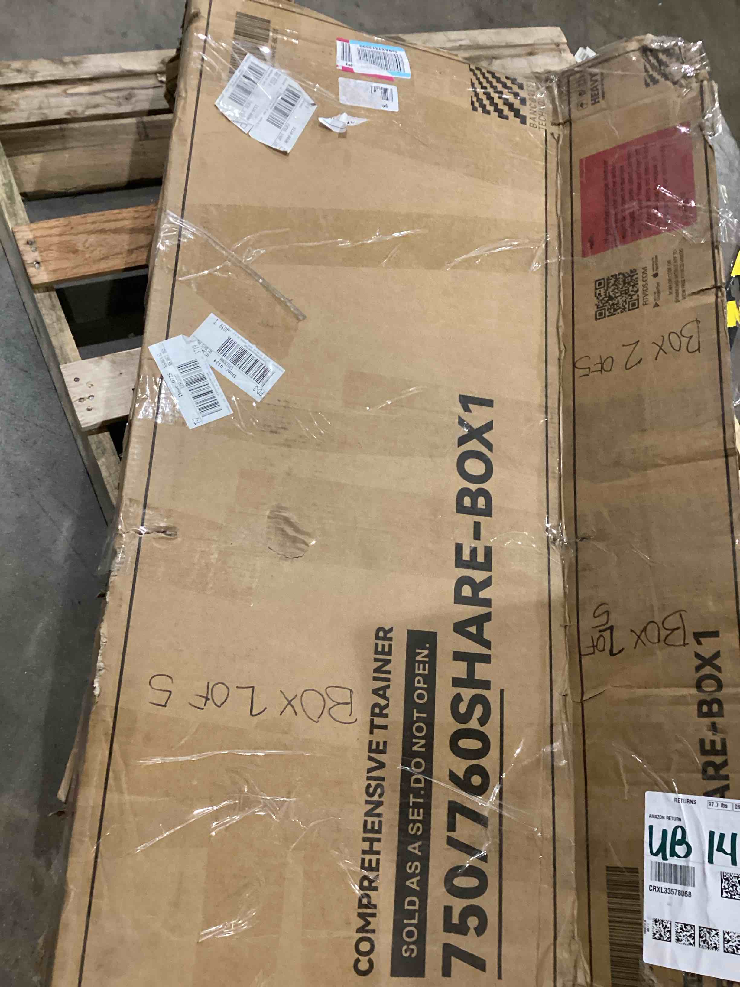 https://s3.amazonaws.com/lotting-images-prod/bidfta/TEA1968641_1760640887481.jpeg
