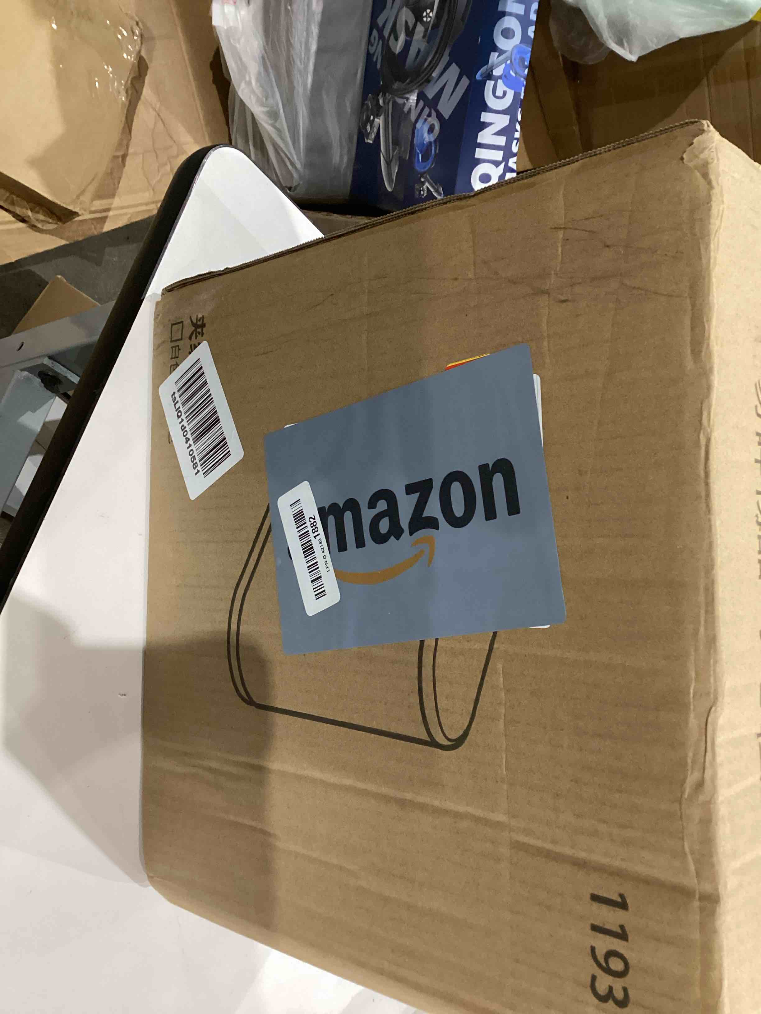 https://s3.amazonaws.com/lotting-images-prod/bidfta/TEA1968685_1760720941338.jpeg