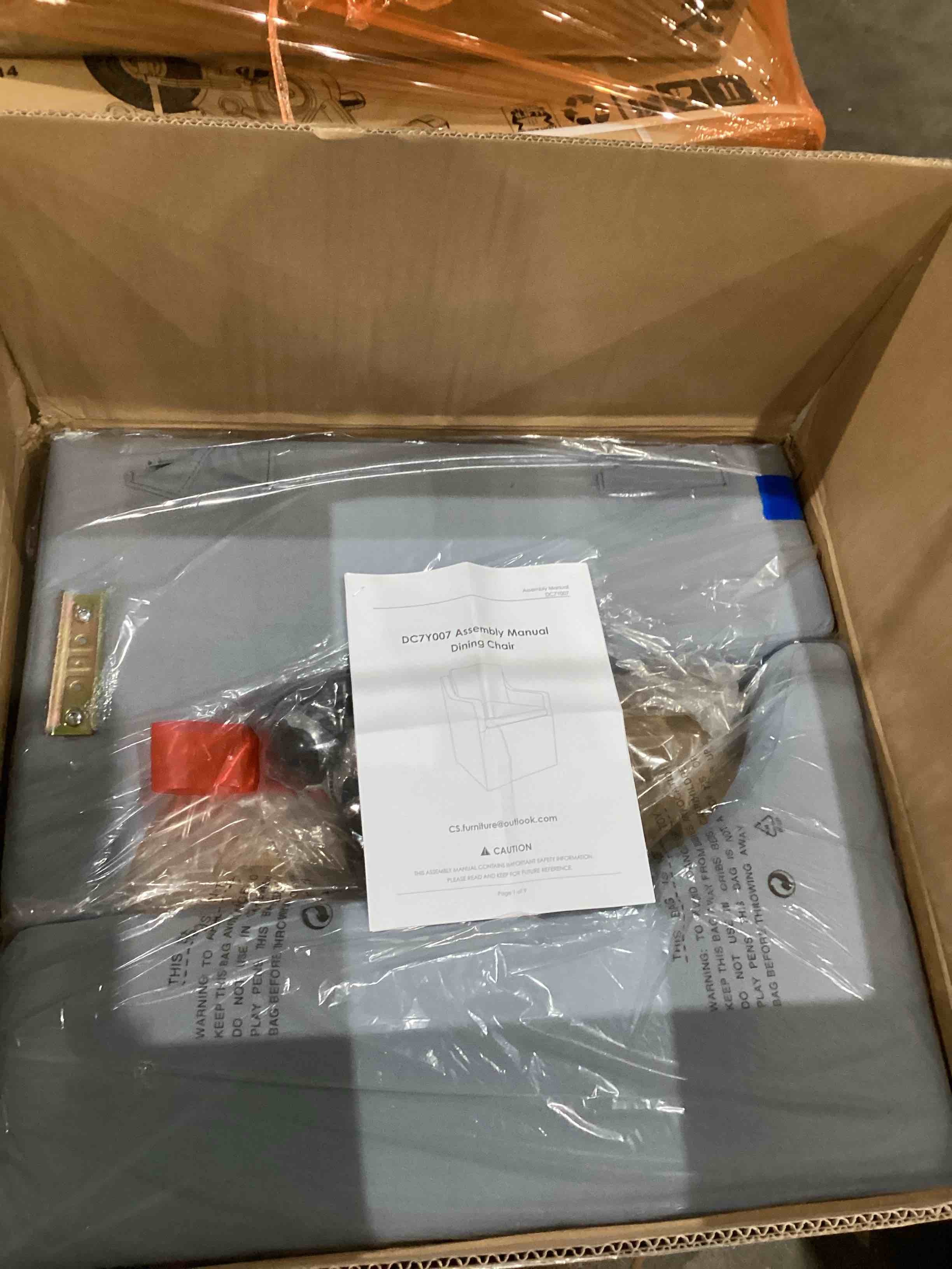 https://s3.amazonaws.com/lotting-images-prod/bidfta/TEA1968697_1760803052637.jpeg
