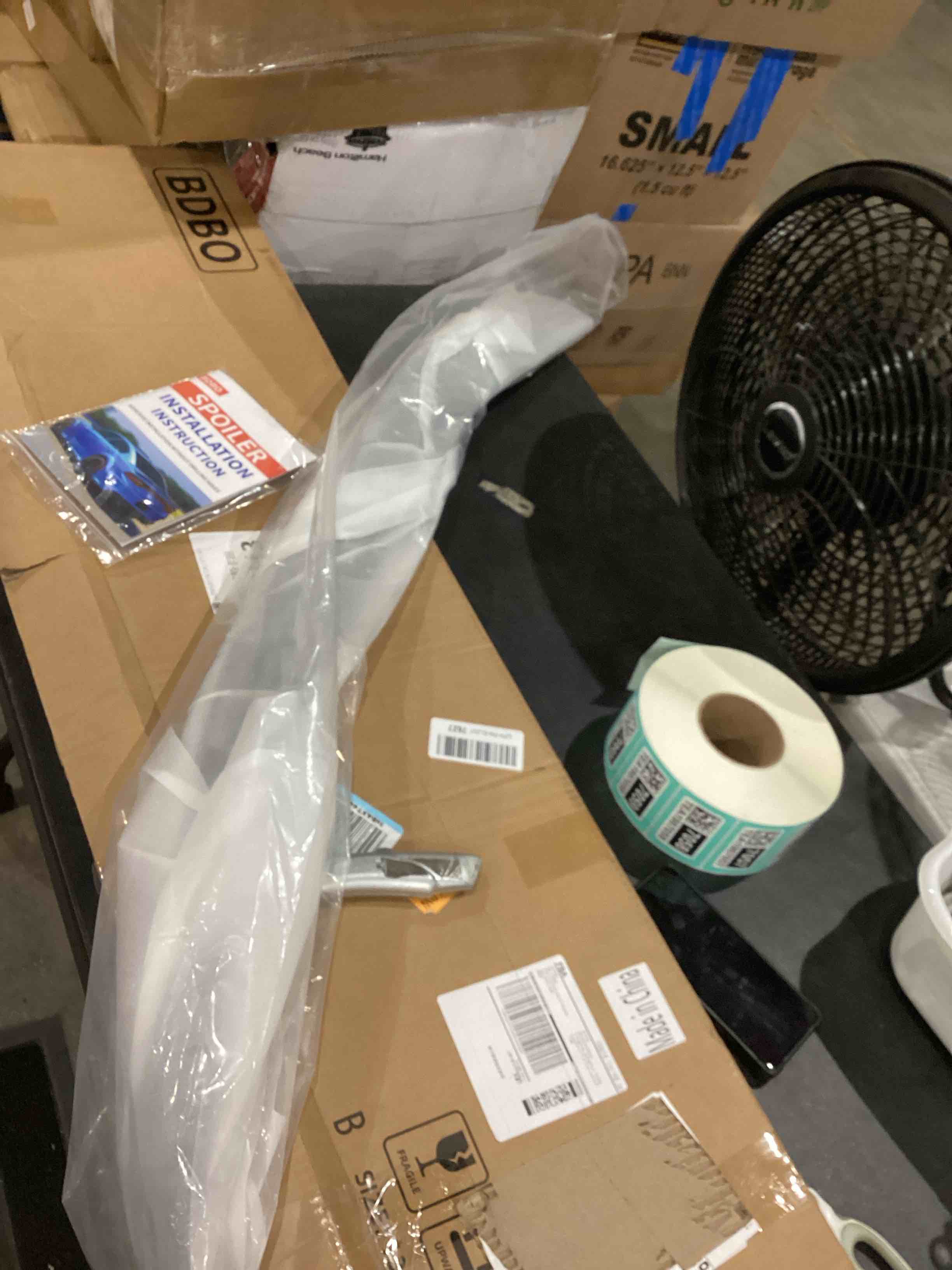 https://s3.amazonaws.com/lotting-images-prod/bidfta/TEA1987040_1757612240042.jpeg