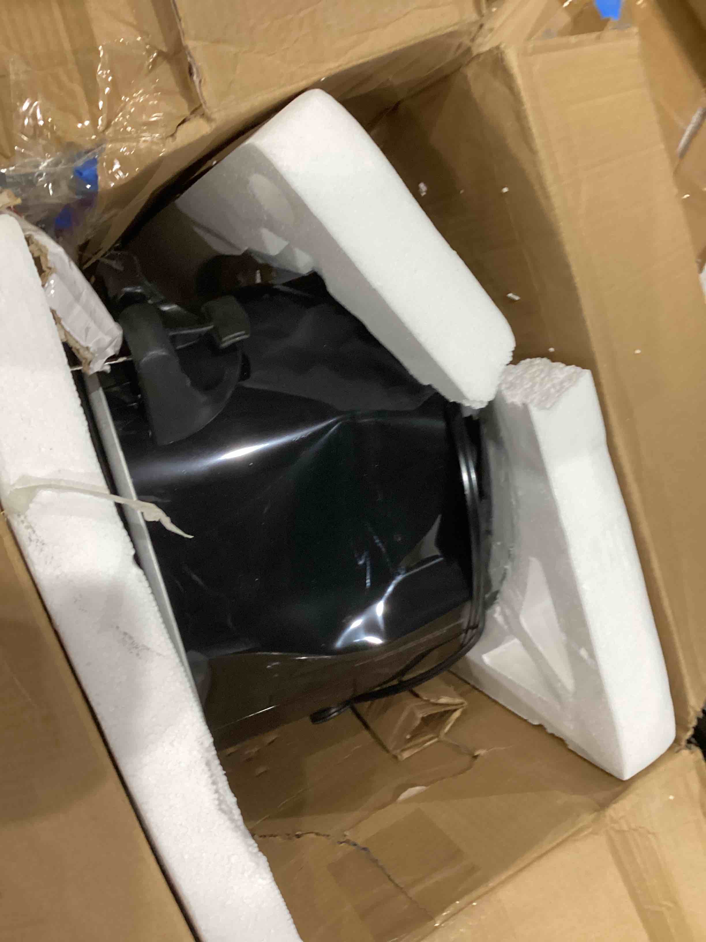 https://s3.amazonaws.com/lotting-images-prod/bidfta/TEA1987060_1757676272646.jpeg