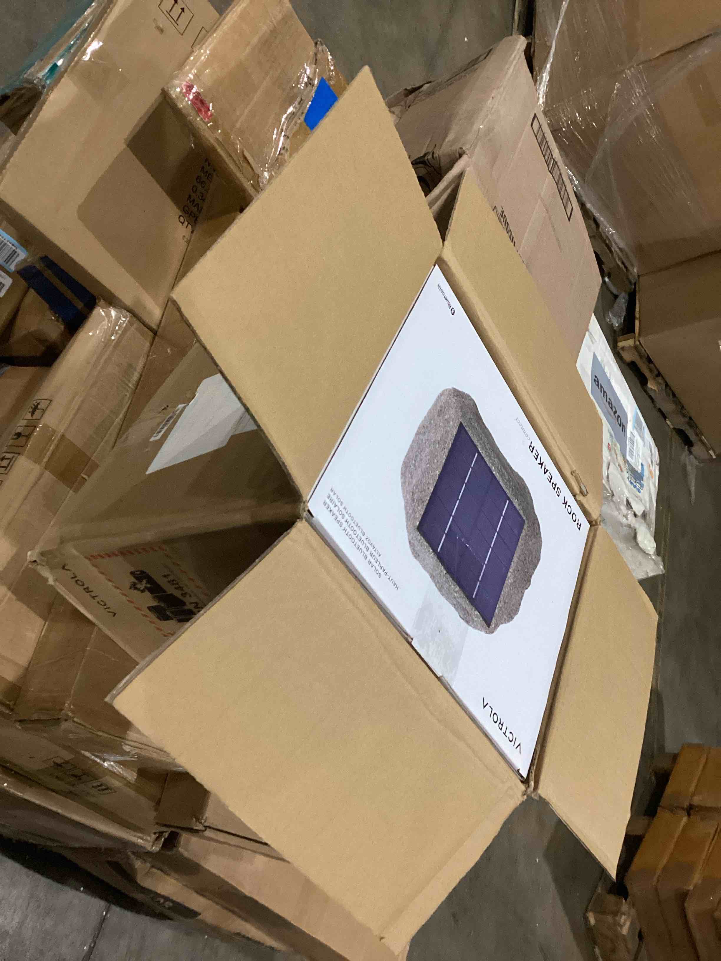 https://s3.amazonaws.com/lotting-images-prod/bidfta/TEA1987068_1757678997395.jpeg