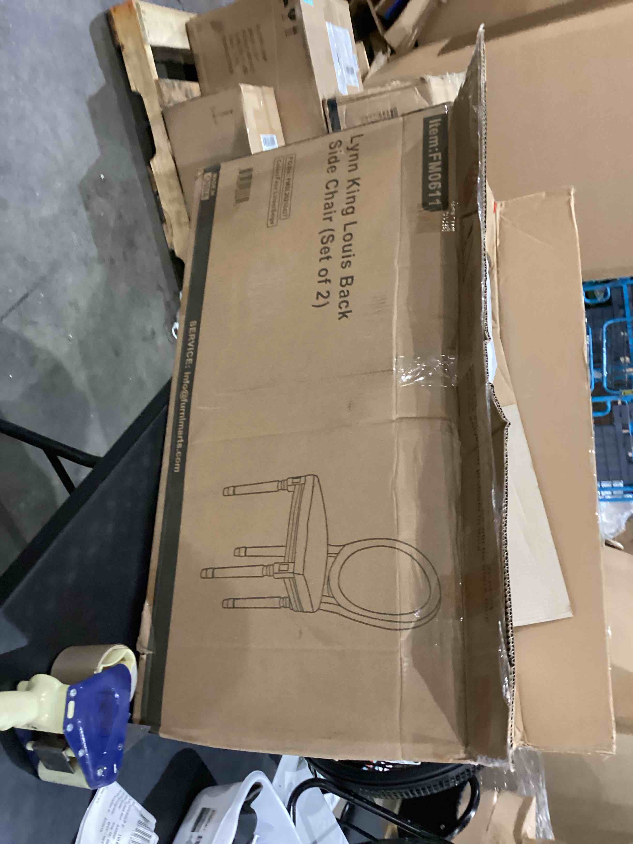 https://s3.amazonaws.com/lotting-images-prod/bidfta/TEA1987242_1758032639736.jpeg