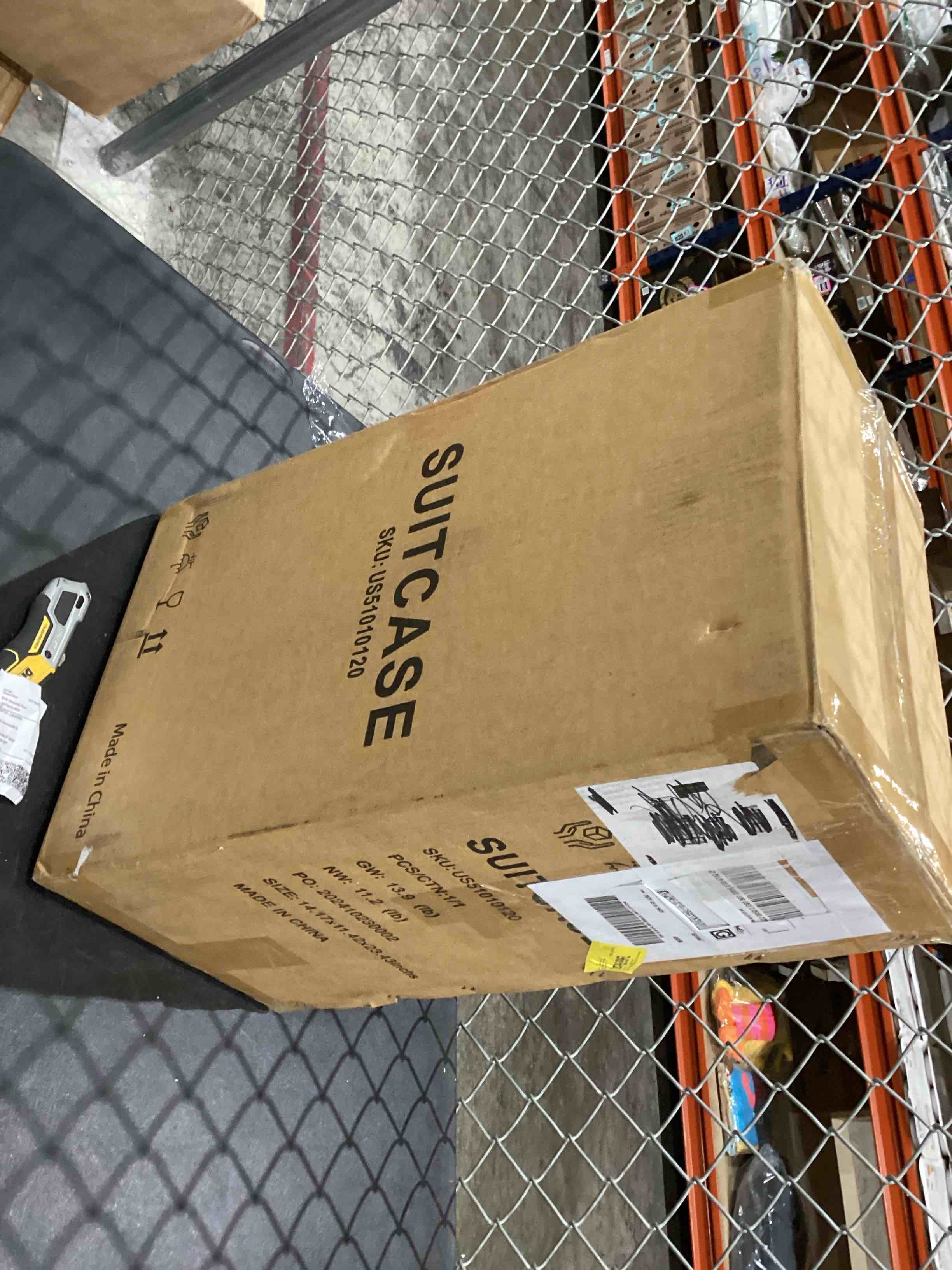 https://s3.amazonaws.com/lotting-images-prod/bidfta/TEA1987461_1758632113336.jpeg