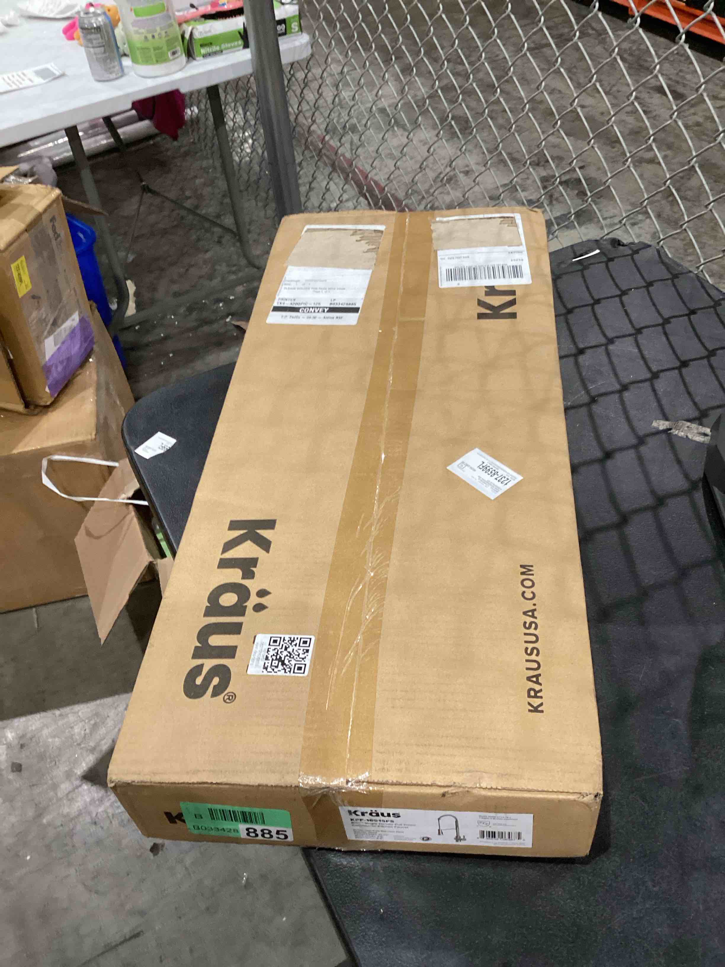 https://s3.amazonaws.com/lotting-images-prod/bidfta/TEA1987534_1758718082203.jpeg